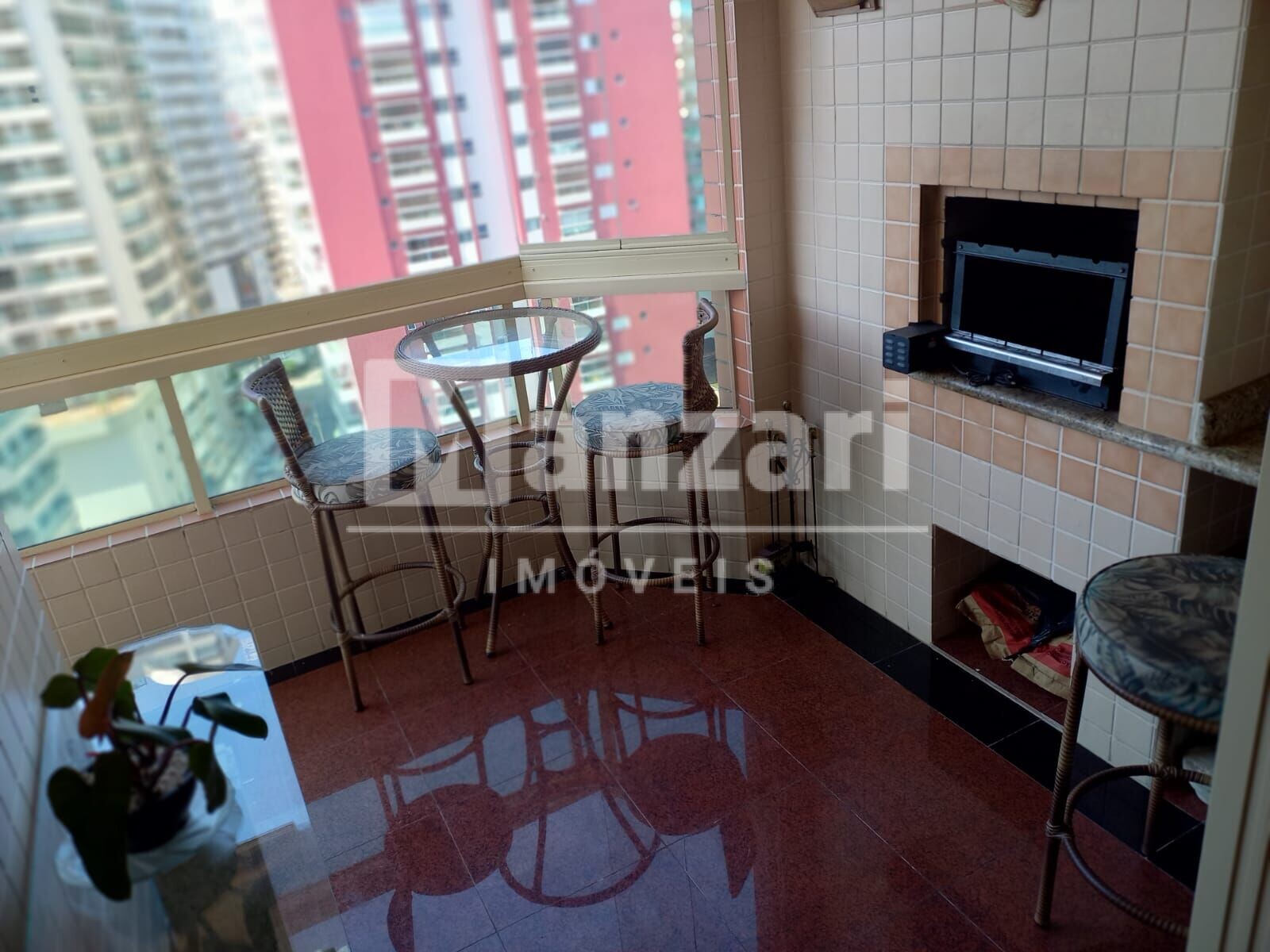 Apartamento à venda com 3 quartos, 112m² - Foto 9