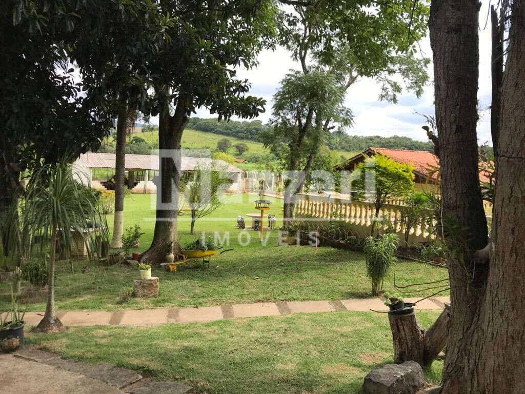 Fazenda à venda com 6 quartos, 2500m² - Foto 9