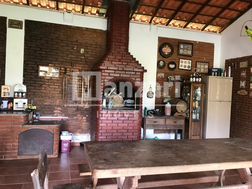 Fazenda à venda com 6 quartos, 2500m² - Foto 5