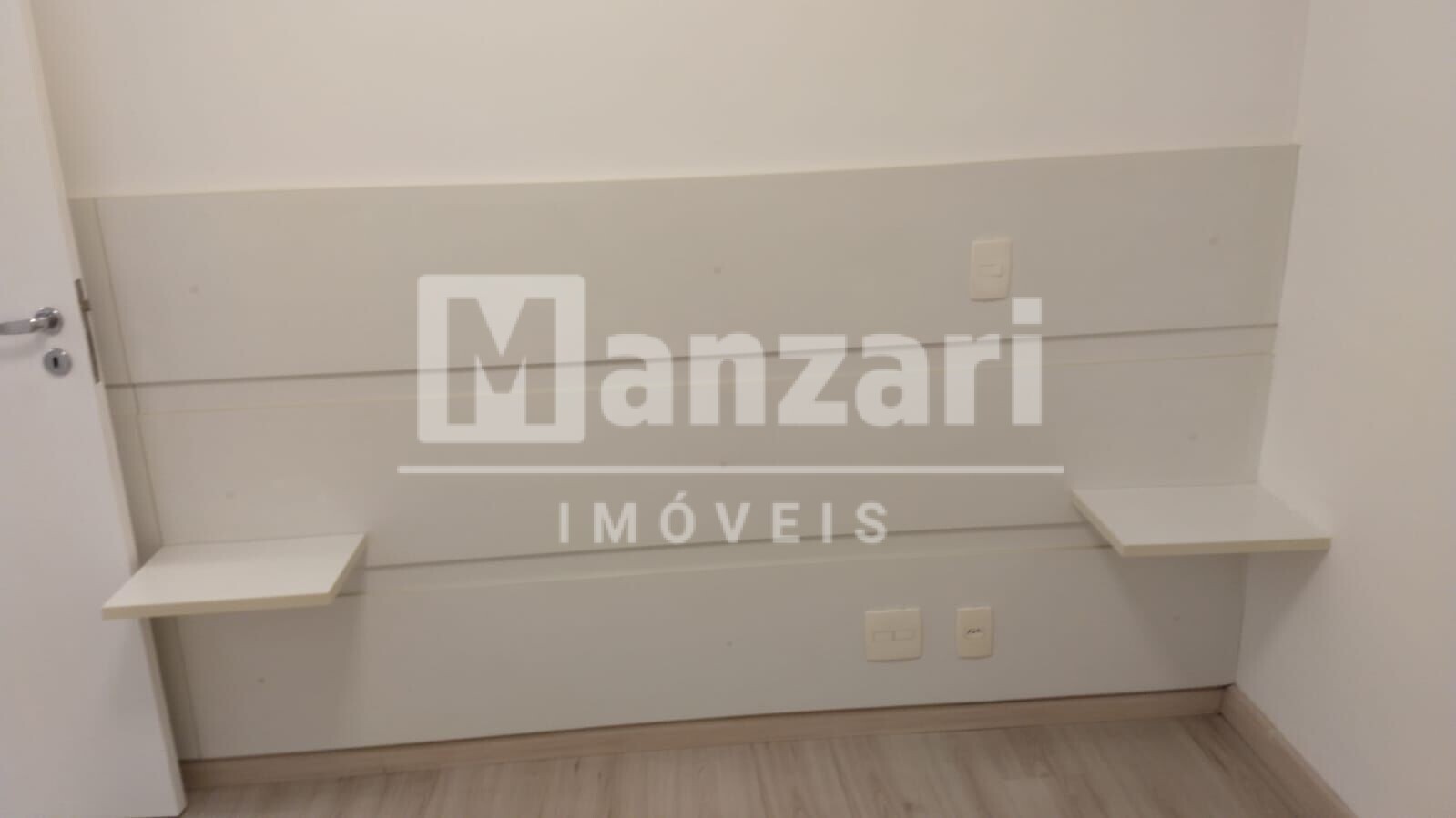 Apartamento à venda com 2 quartos, 85m² - Foto 21