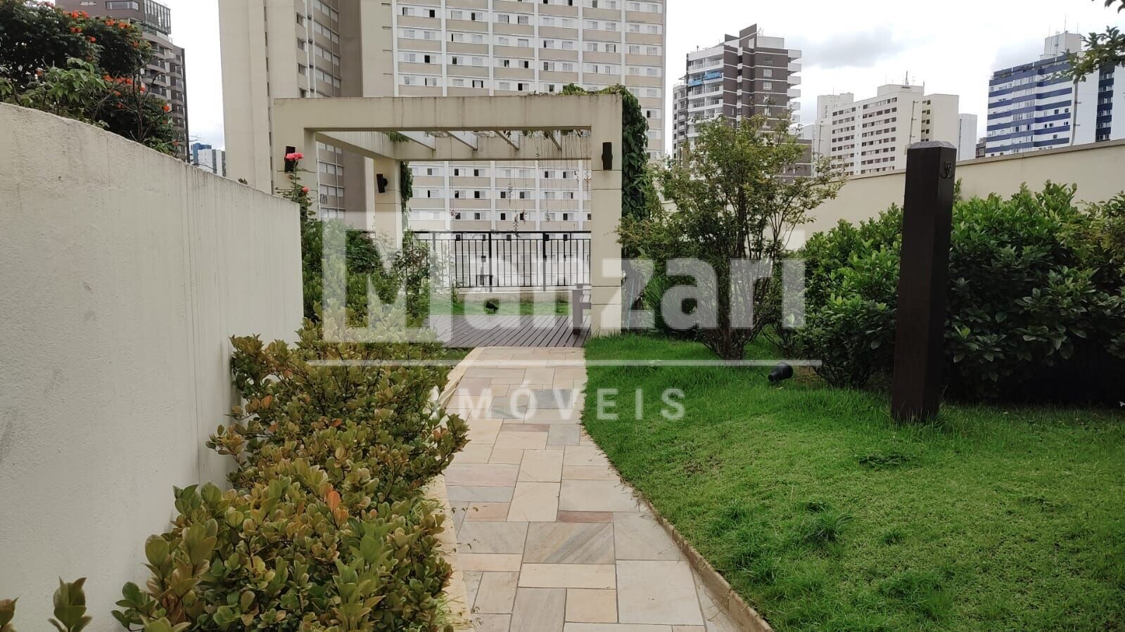 Apartamento à venda com 2 quartos, 85m² - Foto 45