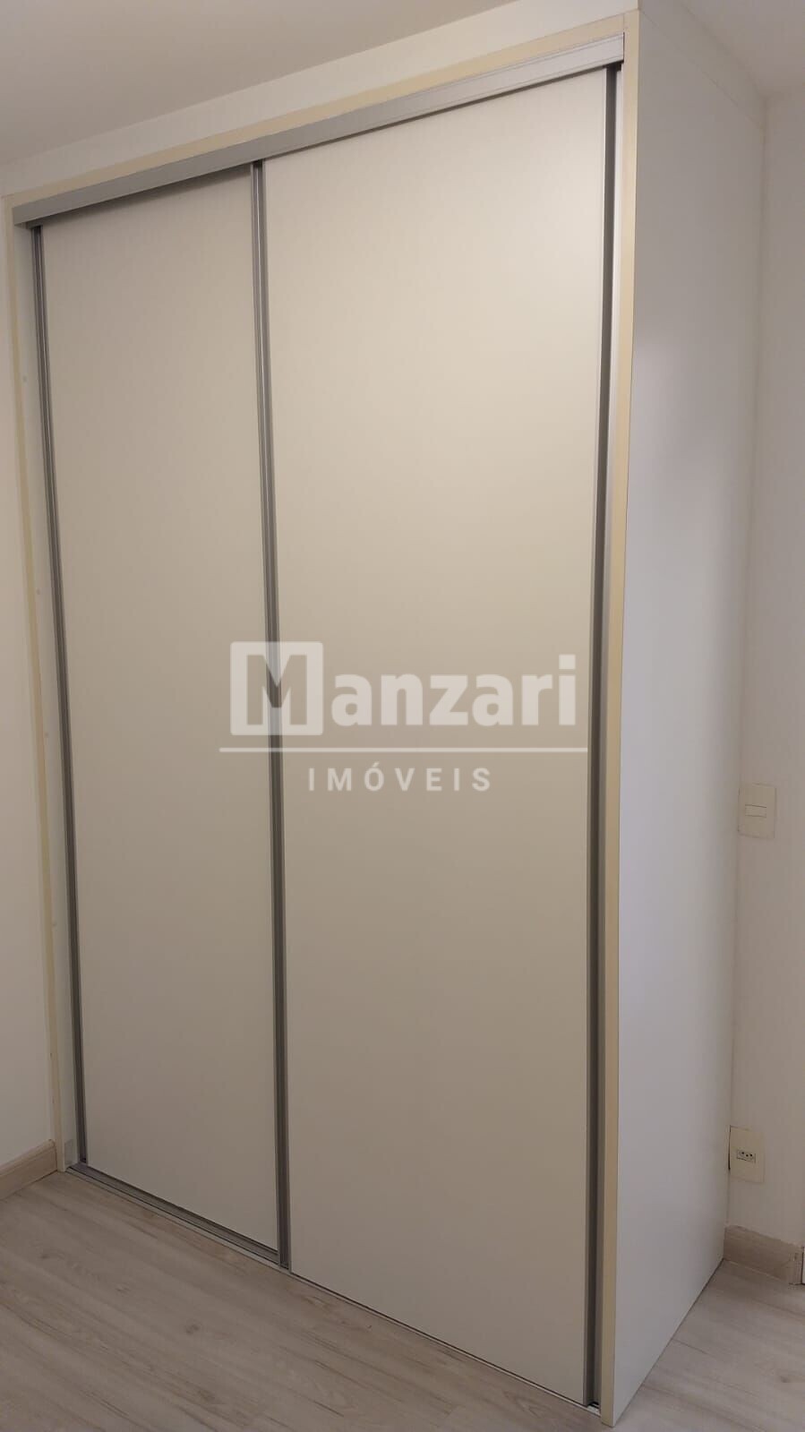 Apartamento à venda com 2 quartos, 85m² - Foto 22