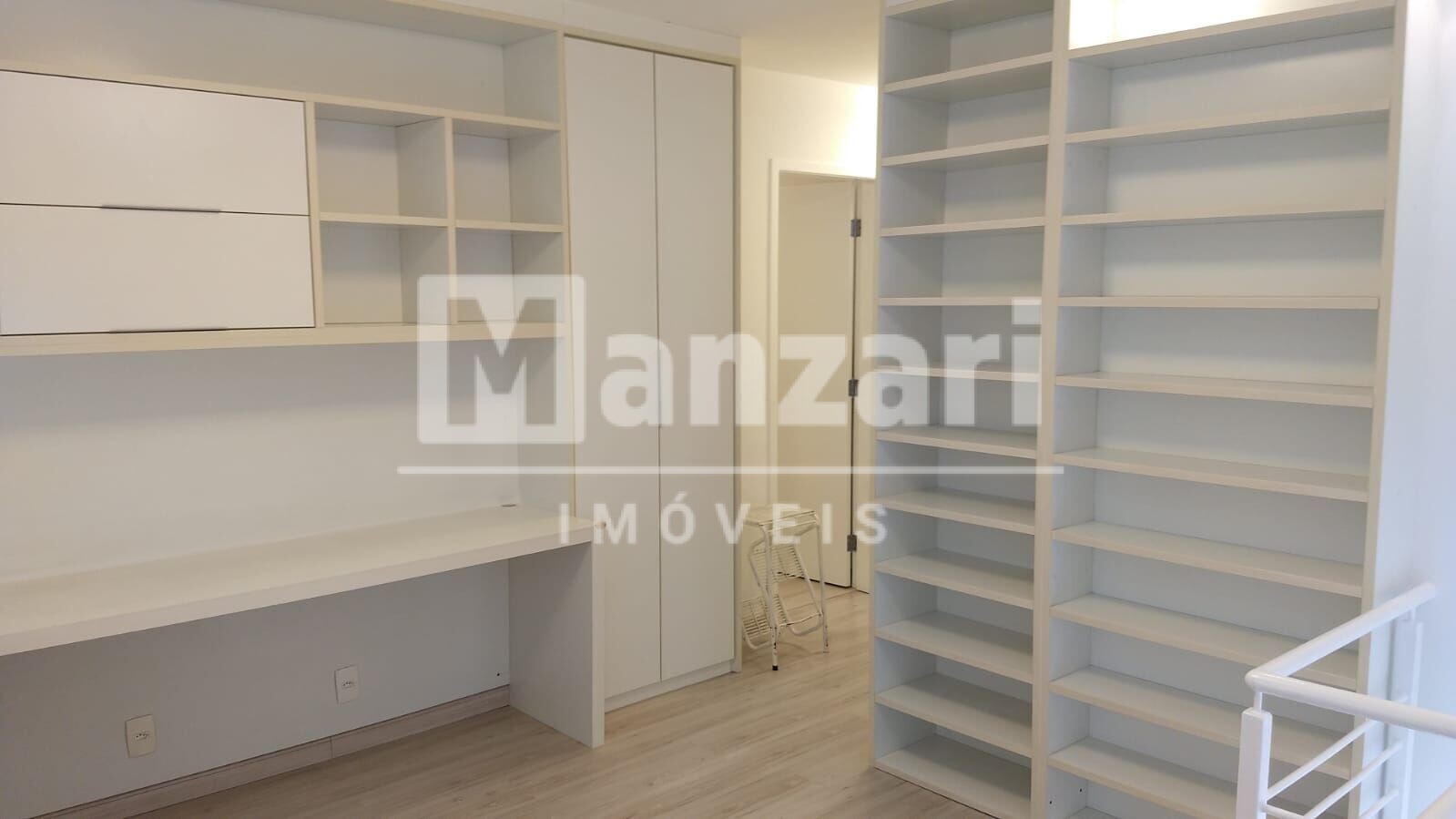 Apartamento à venda com 2 quartos, 85m² - Foto 13