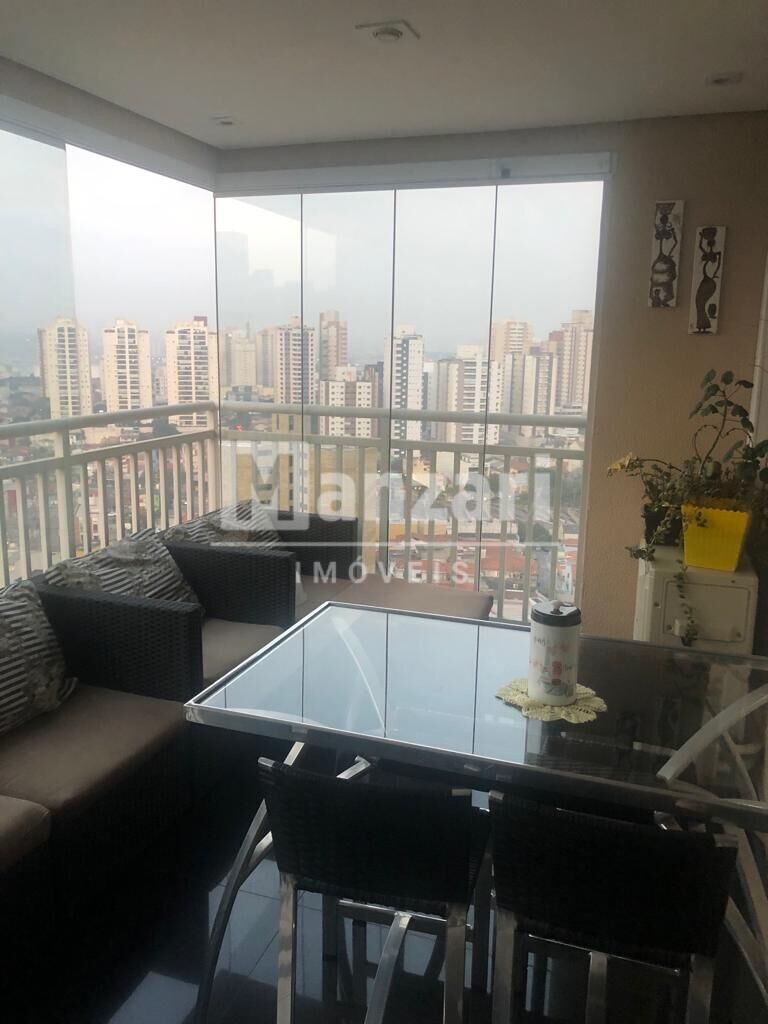 Apartamento à venda com 3 quartos, 134m² - Foto 1