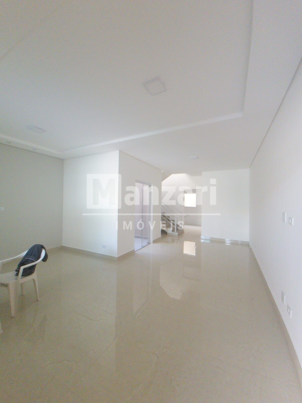 Sobrado à venda com 3 quartos, 170m² - Foto 4