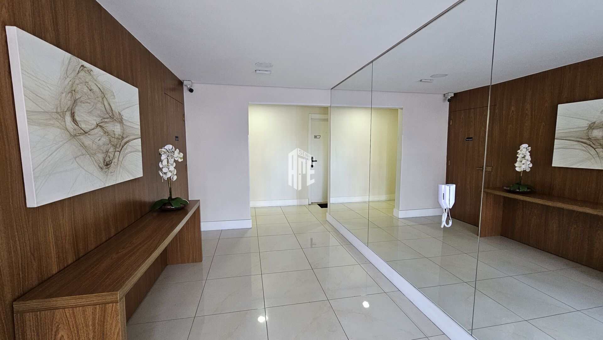 Apartamento à venda com 2 quartos, 63m² - Foto 37