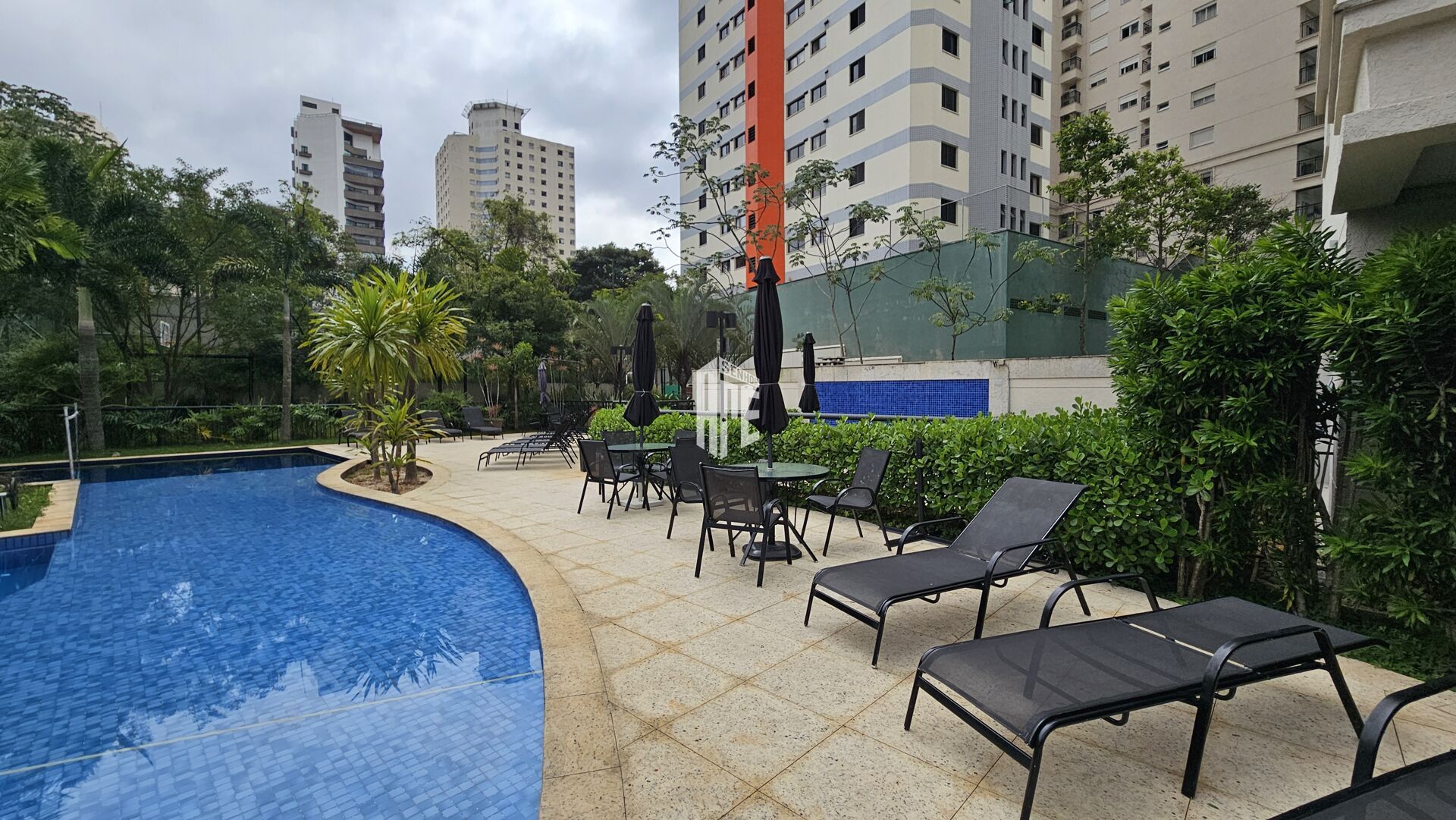 Apartamento à venda com 3 quartos, 172m² - Foto 59