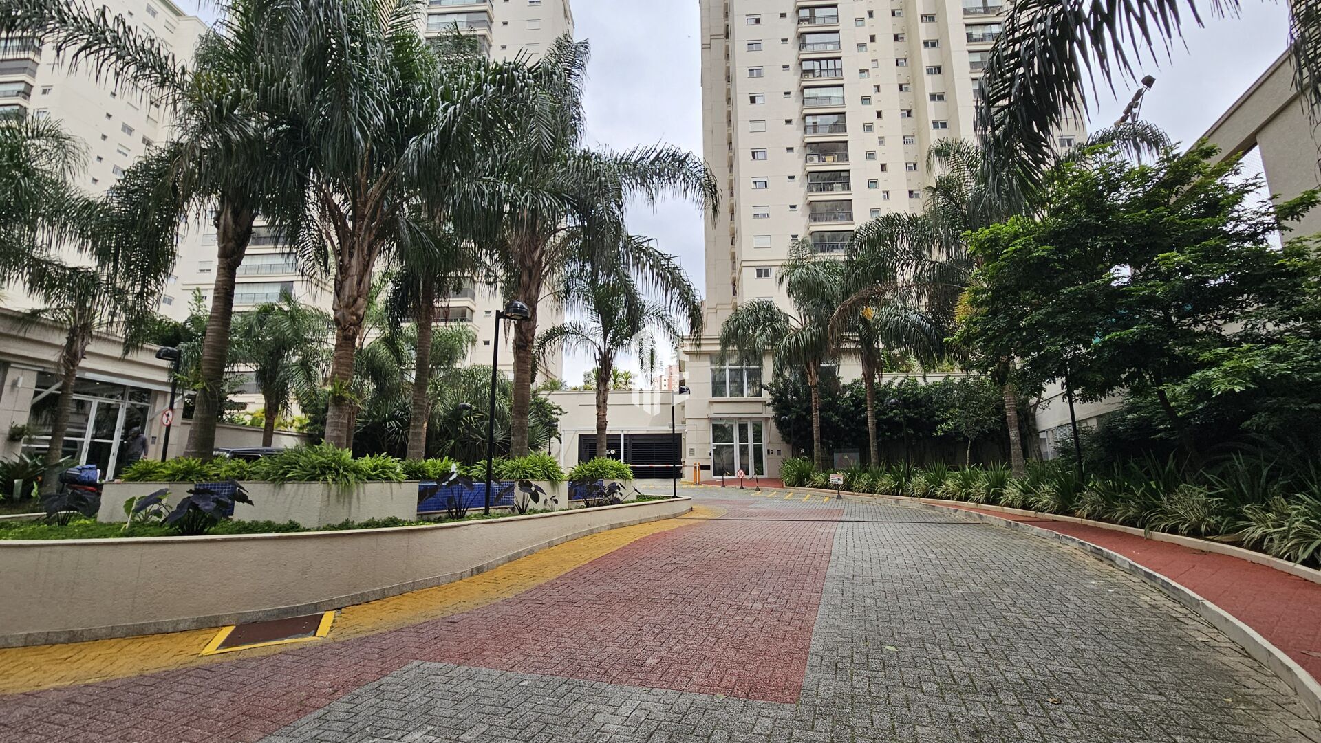 Apartamento à venda com 3 quartos, 172m² - Foto 95