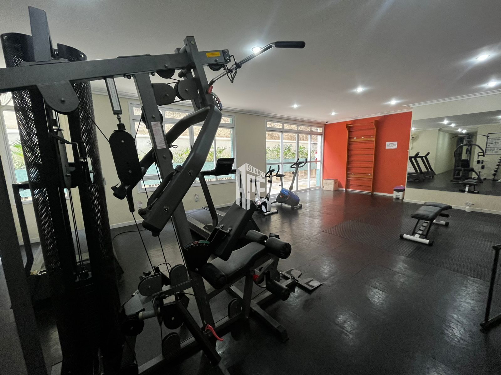 Apartamento à venda com 3 quartos, 123m² - Foto 30