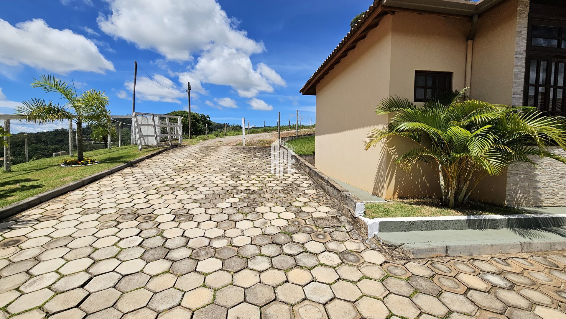 Fazenda à venda com 6 quartos, 2600m² - Foto 70