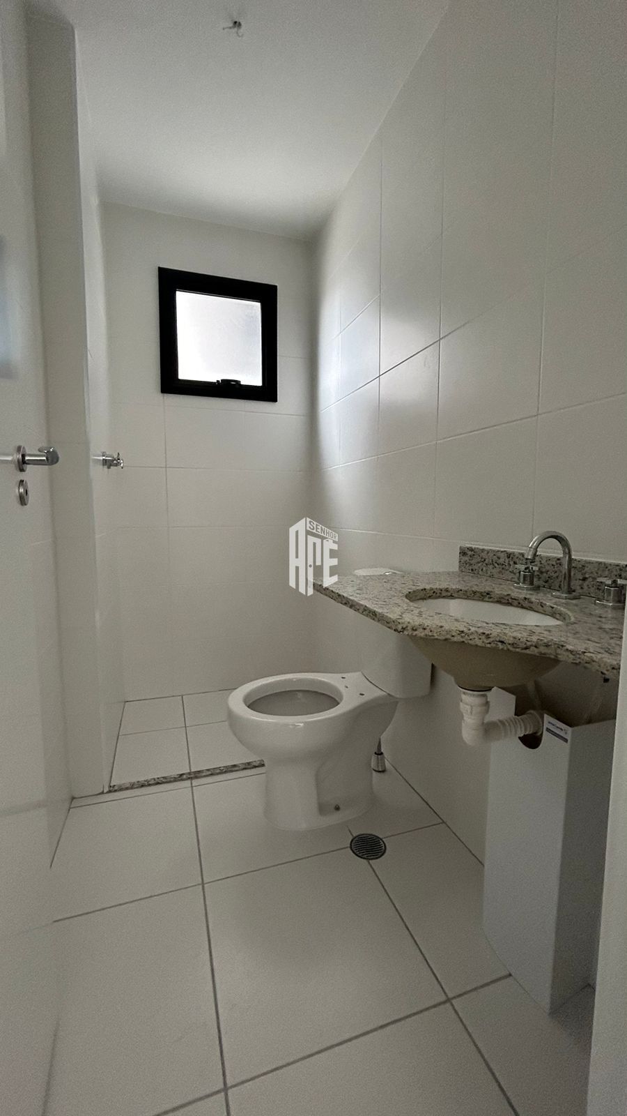 Apartamento à venda com 2 quartos, 75m² - Foto 15