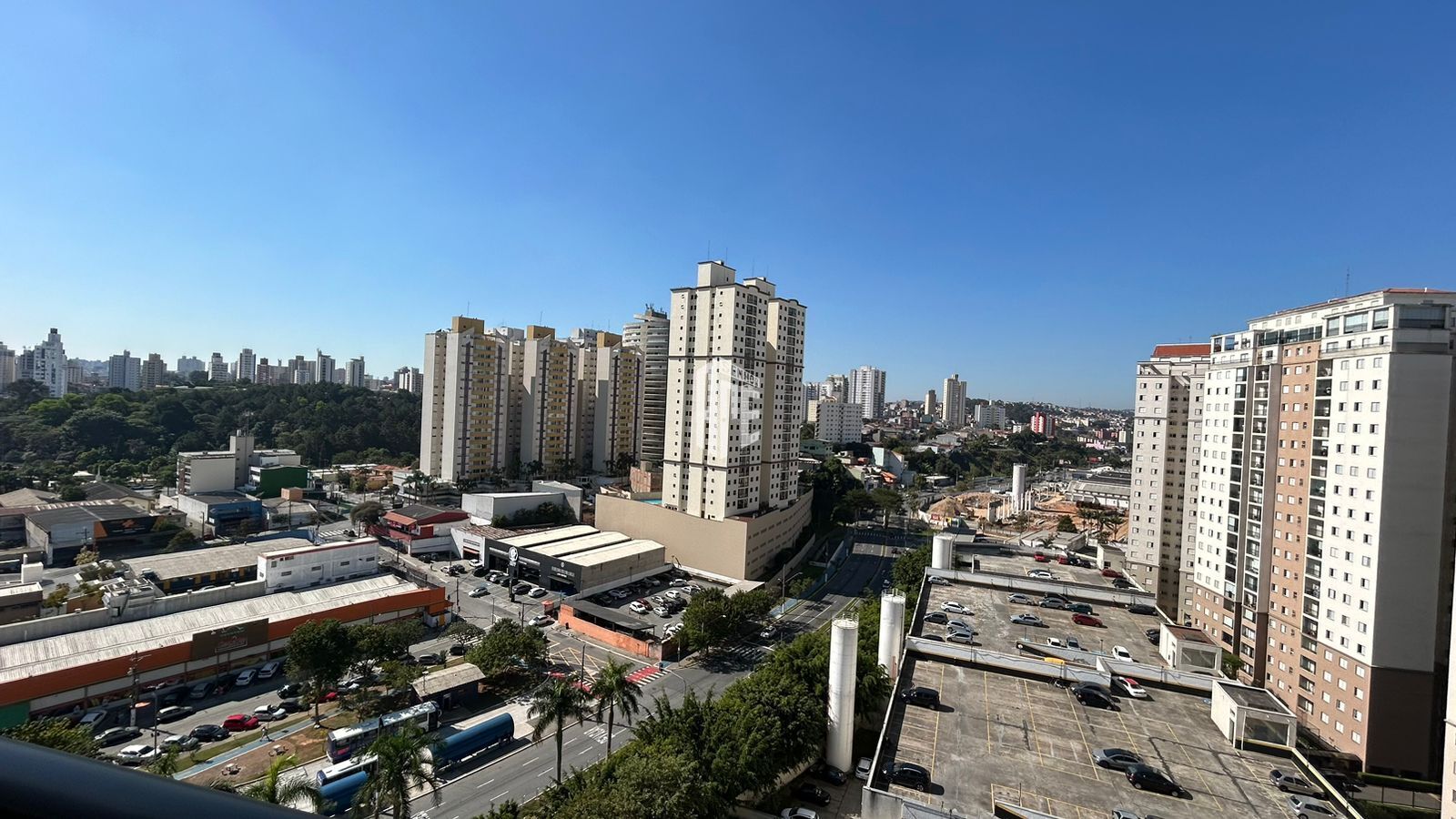 Apartamento à venda com 2 quartos, 75m² - Foto 5