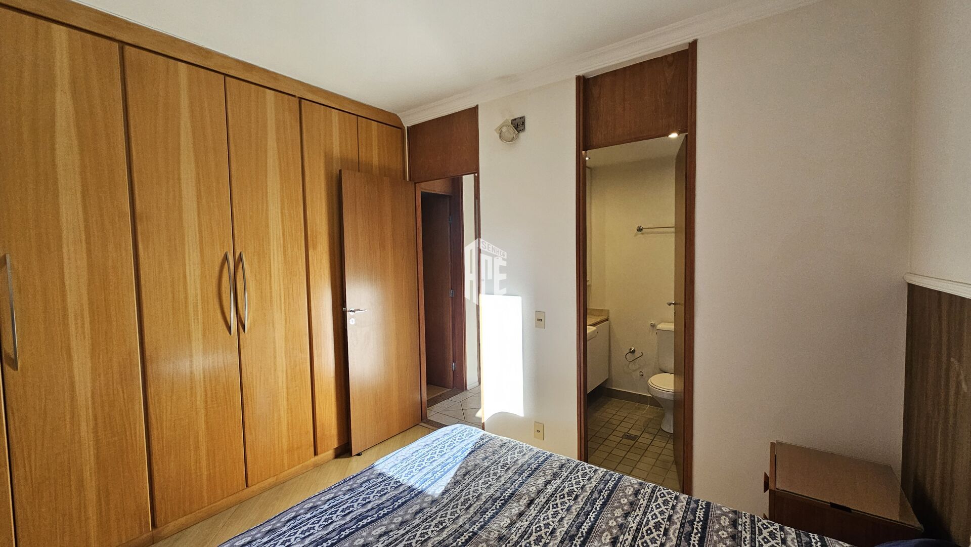 Apartamento à venda com 3 quartos, 79m² - Foto 31