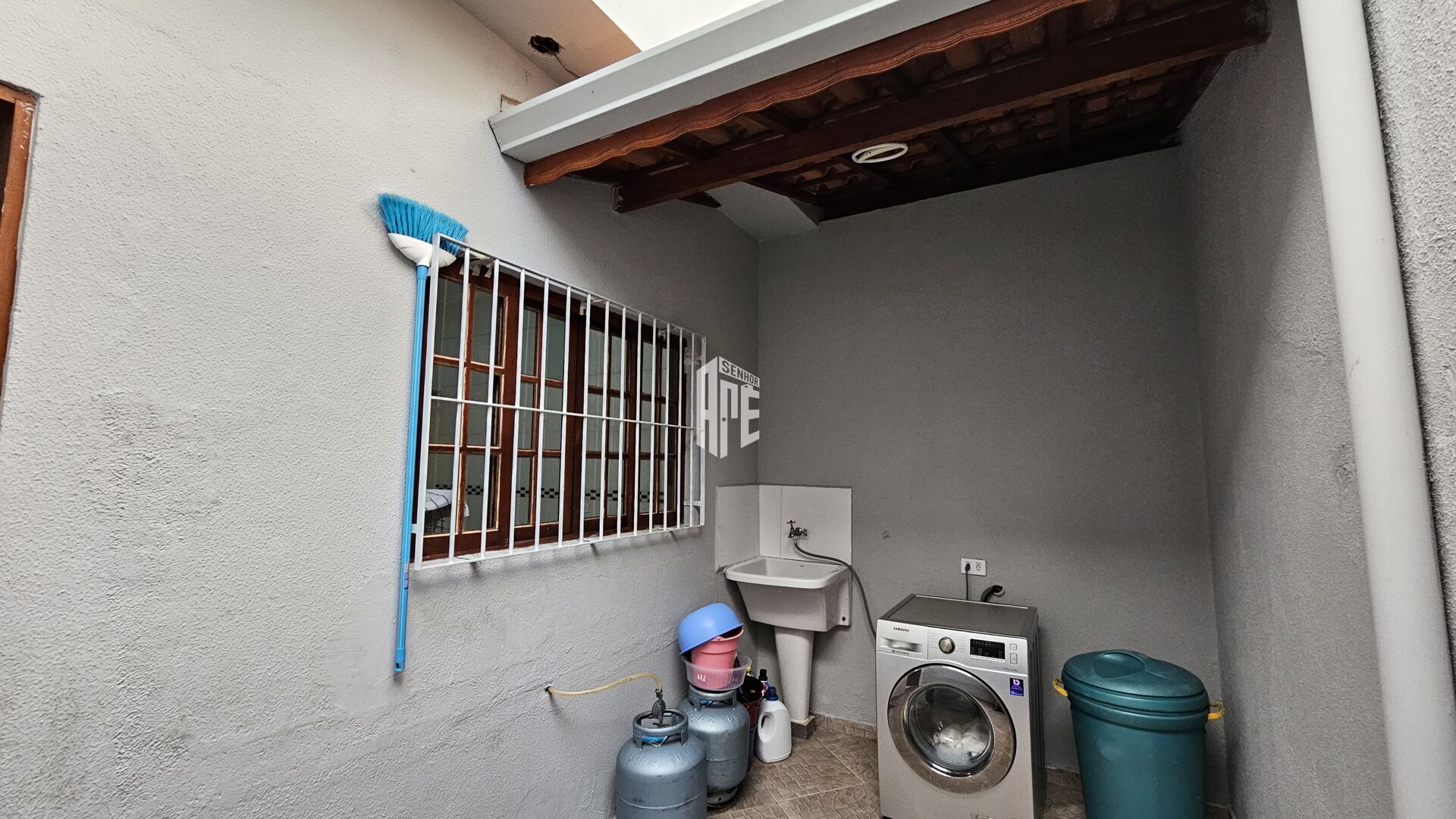 Casa à venda com 3 quartos, 140m² - Foto 16