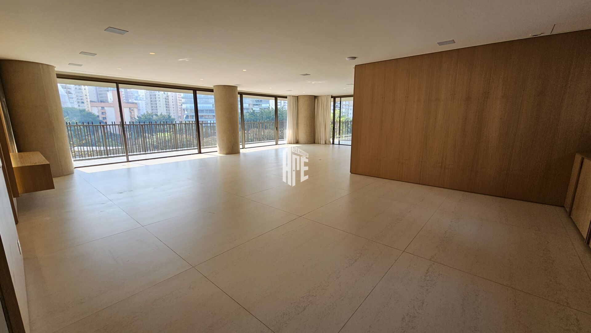 Apartamento à venda com 4 quartos, 480m² - Foto 11