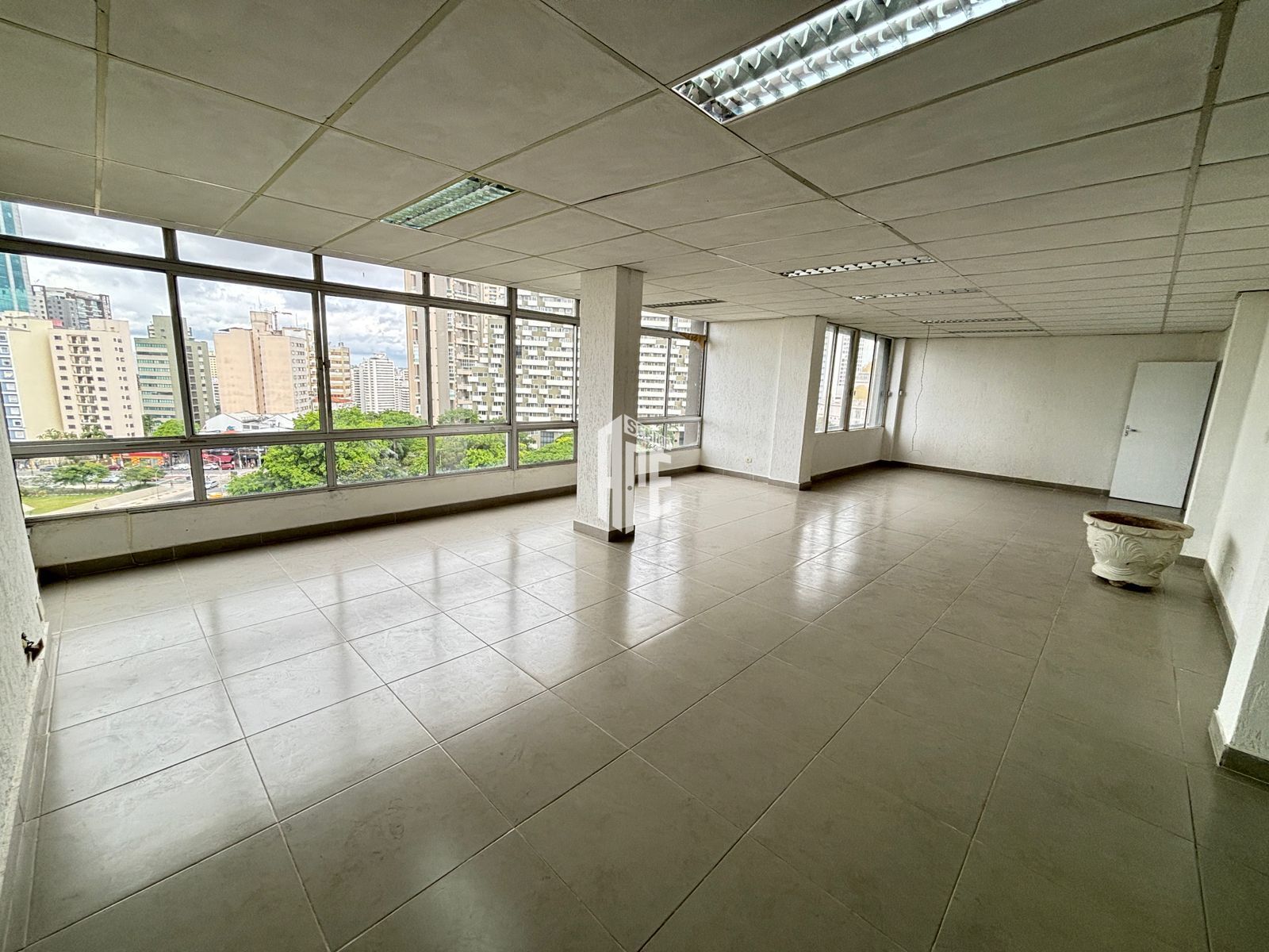 Sala-Conjunto, 195 m² - Foto 7