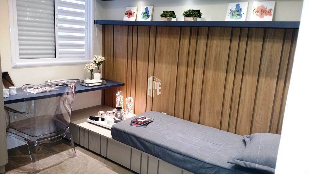 Apartamento à venda com 2 quartos, 67m² - Foto 12