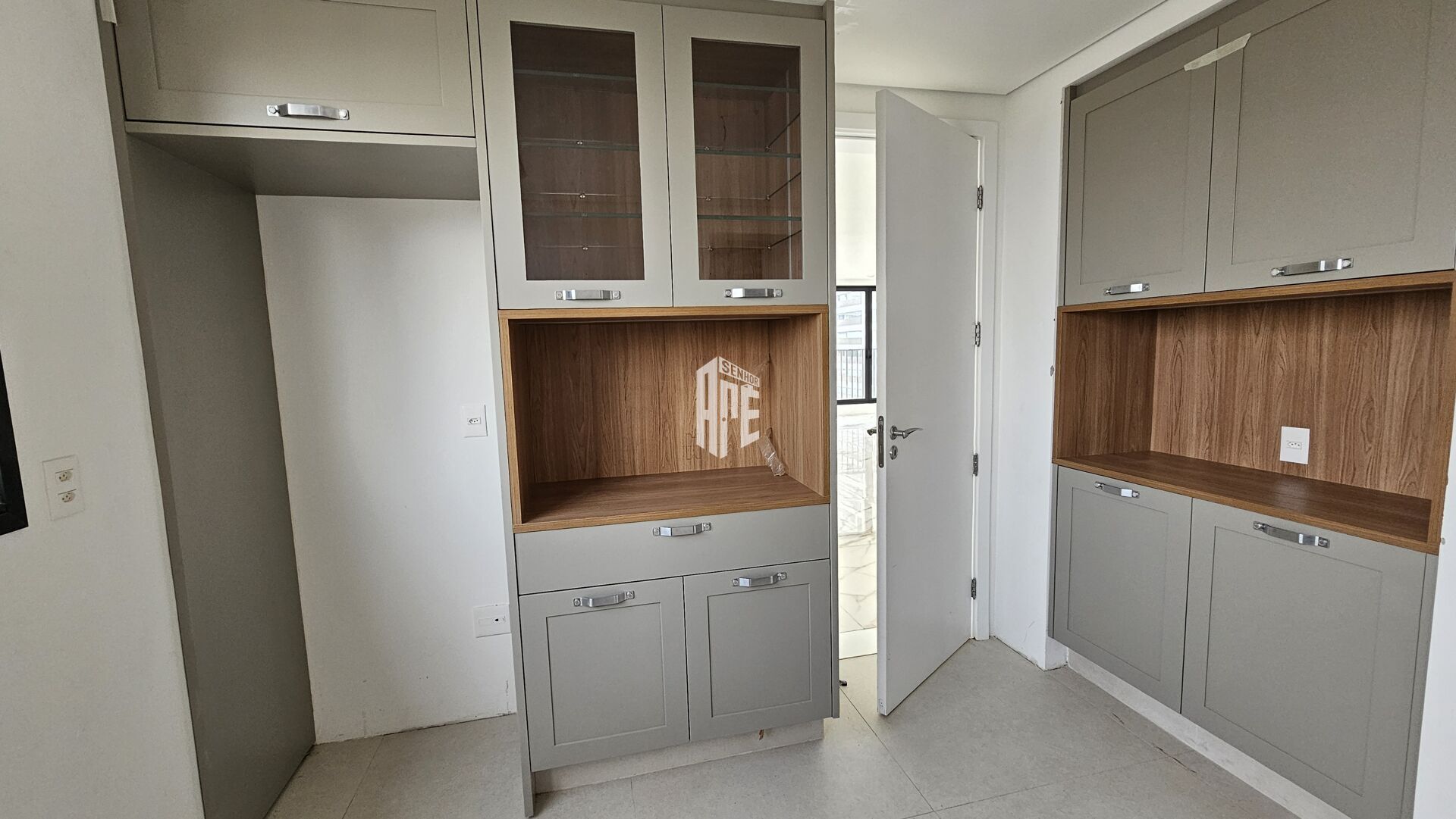 Apartamento à venda com 4 quartos, 375m² - Foto 28