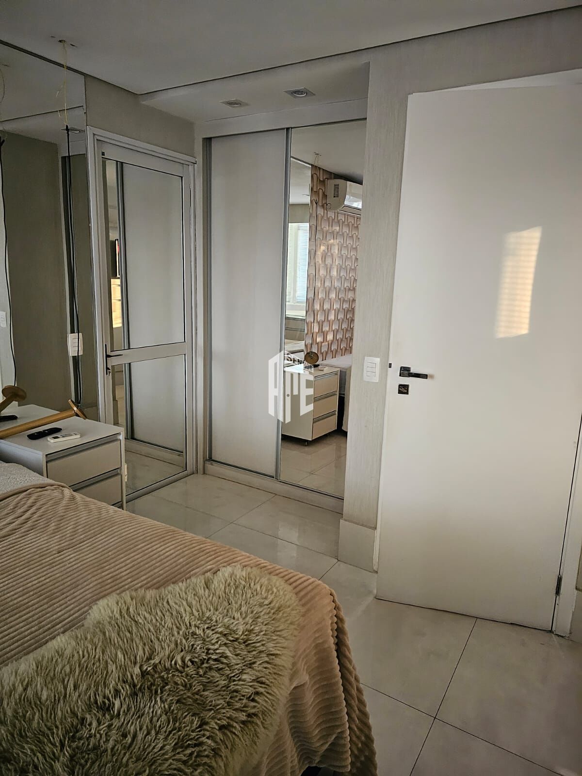 Apartamento à venda com 4 quartos, 140m² - Foto 25