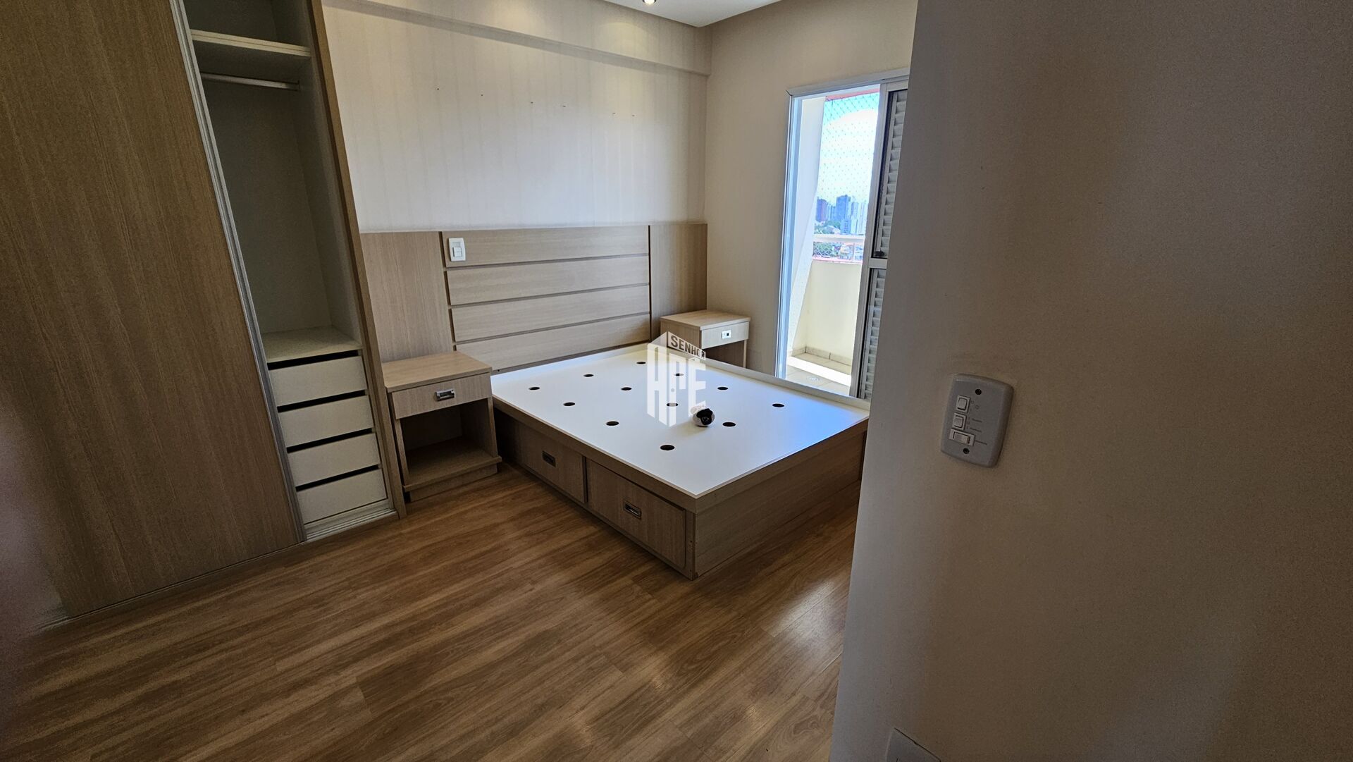 Apartamento à venda com 3 quartos, 87m² - Foto 28