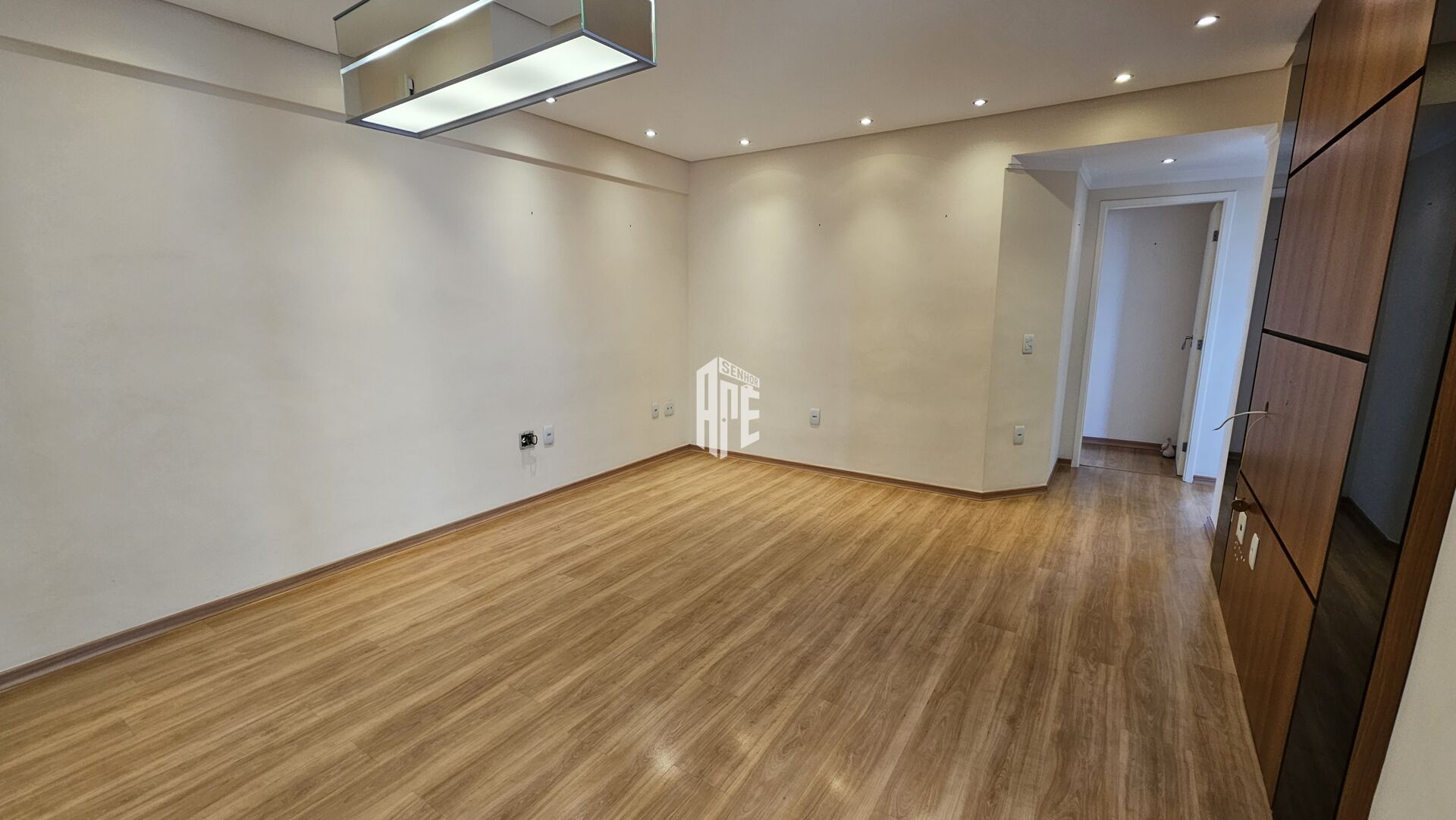 Apartamento à venda com 3 quartos, 87m² - Foto 13