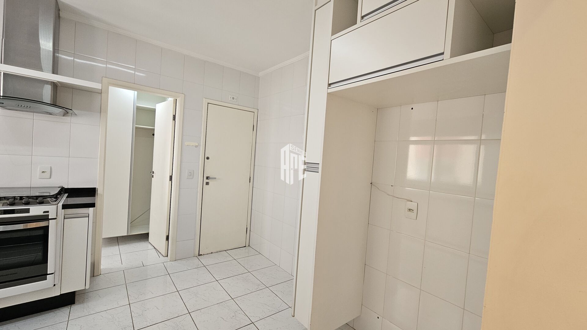 Apartamento à venda com 3 quartos, 87m² - Foto 24