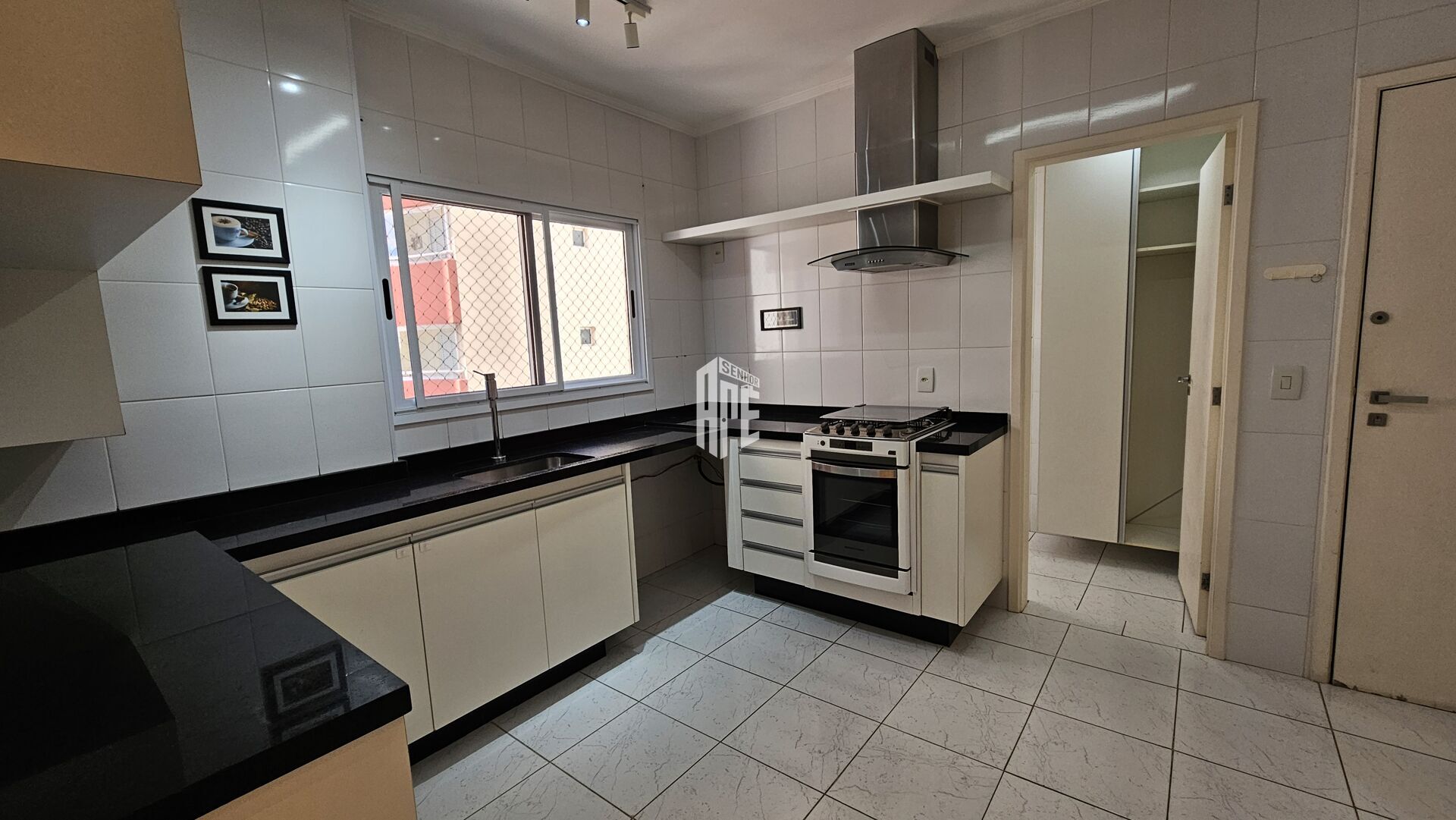 Apartamento à venda com 3 quartos, 87m² - Foto 21