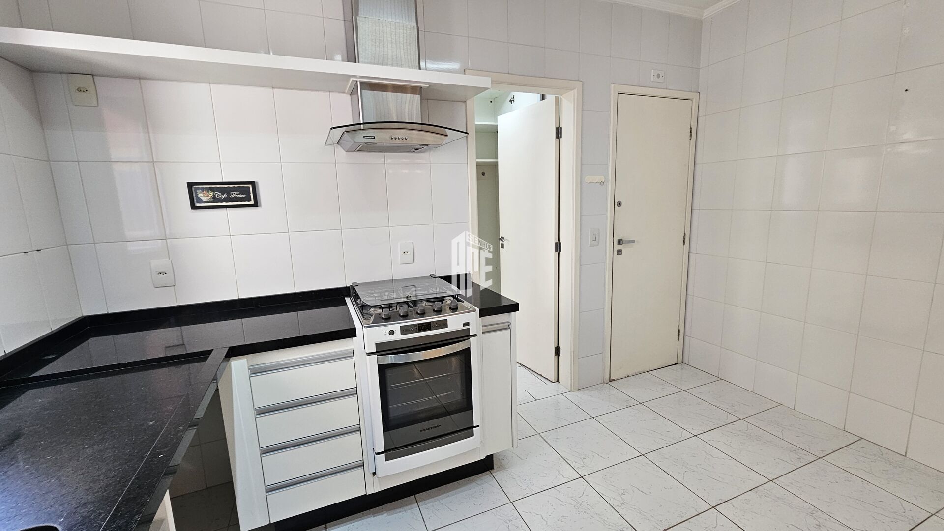 Apartamento à venda com 3 quartos, 87m² - Foto 22