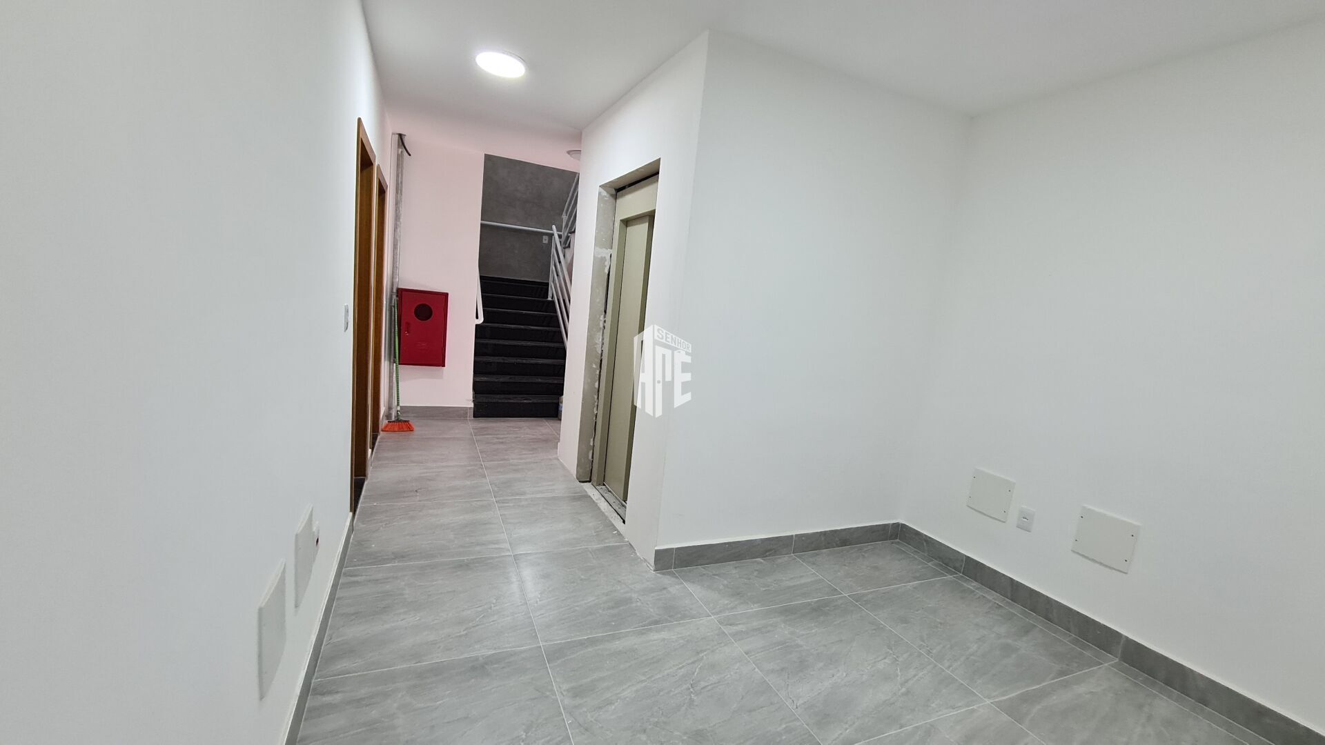 Apartamento à venda com 3 quartos, 74m² - Foto 29