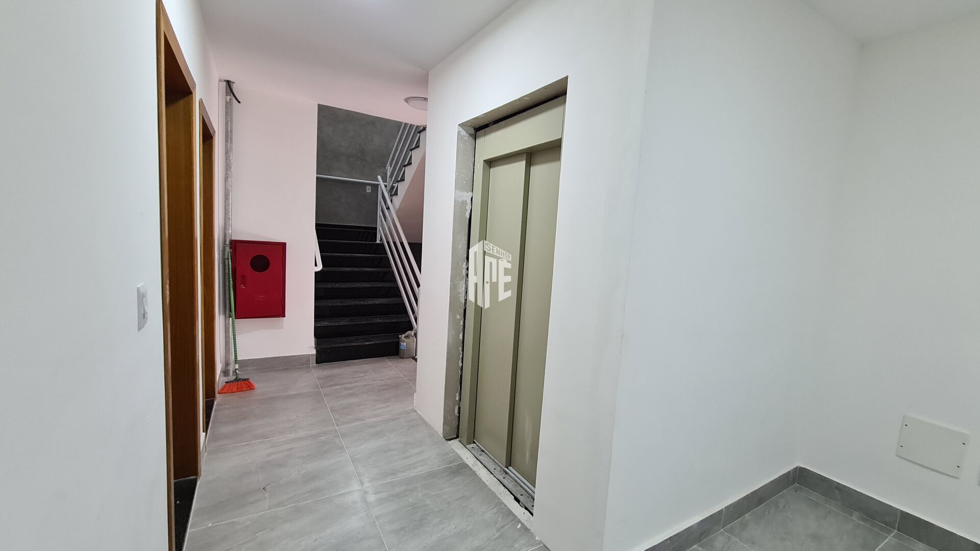 Apartamento à venda com 3 quartos, 74m² - Foto 30