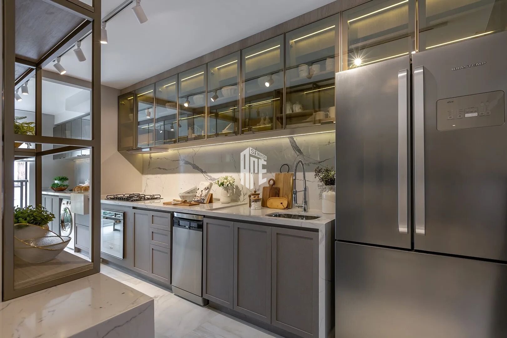 Apartamento à venda com 2 quartos, 69m² - Foto 26