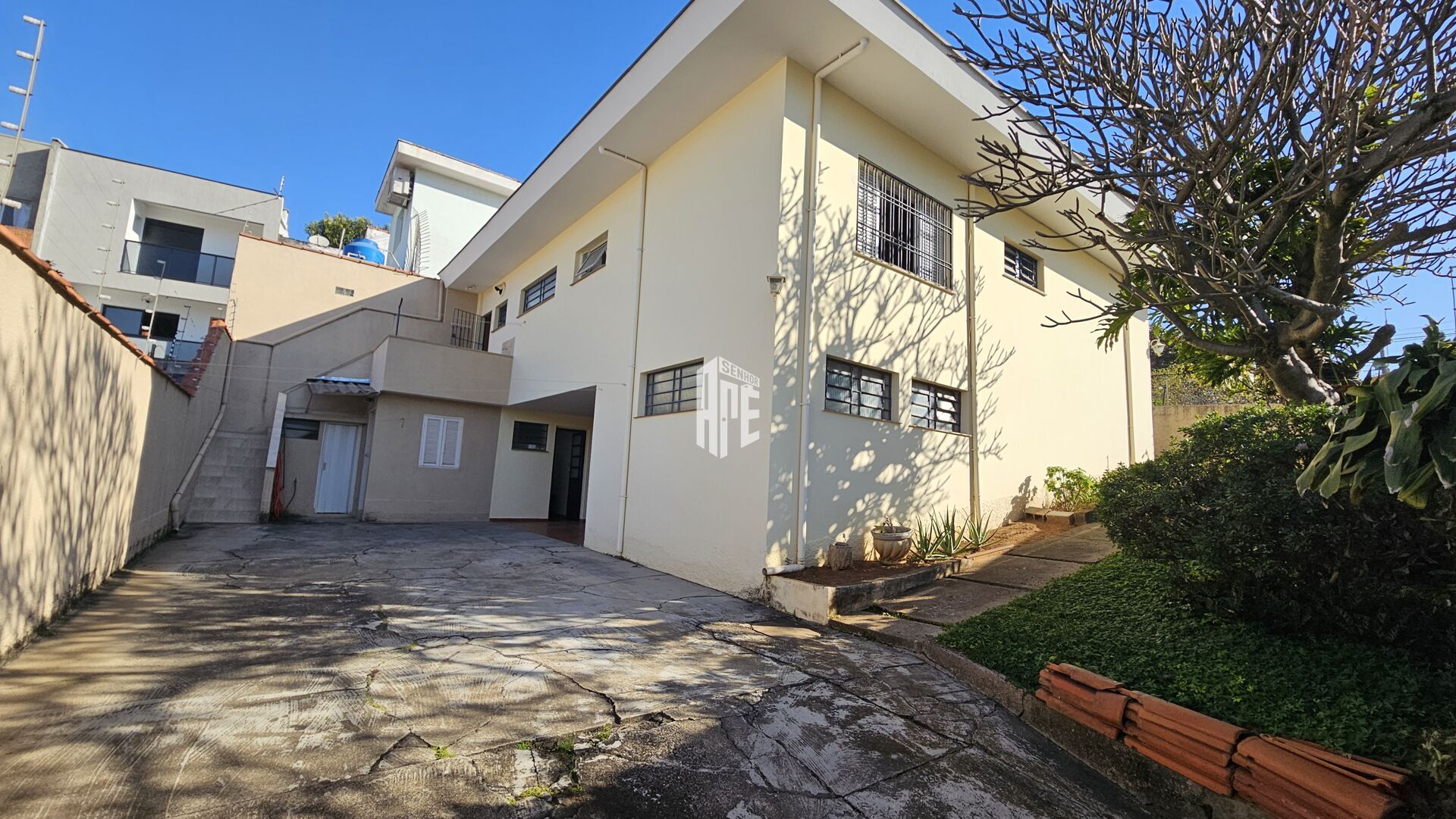 Casa à venda com 4 quartos, 193m² - Foto 4
