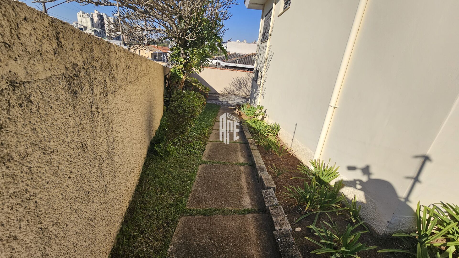 Casa à venda com 4 quartos, 193m² - Foto 38