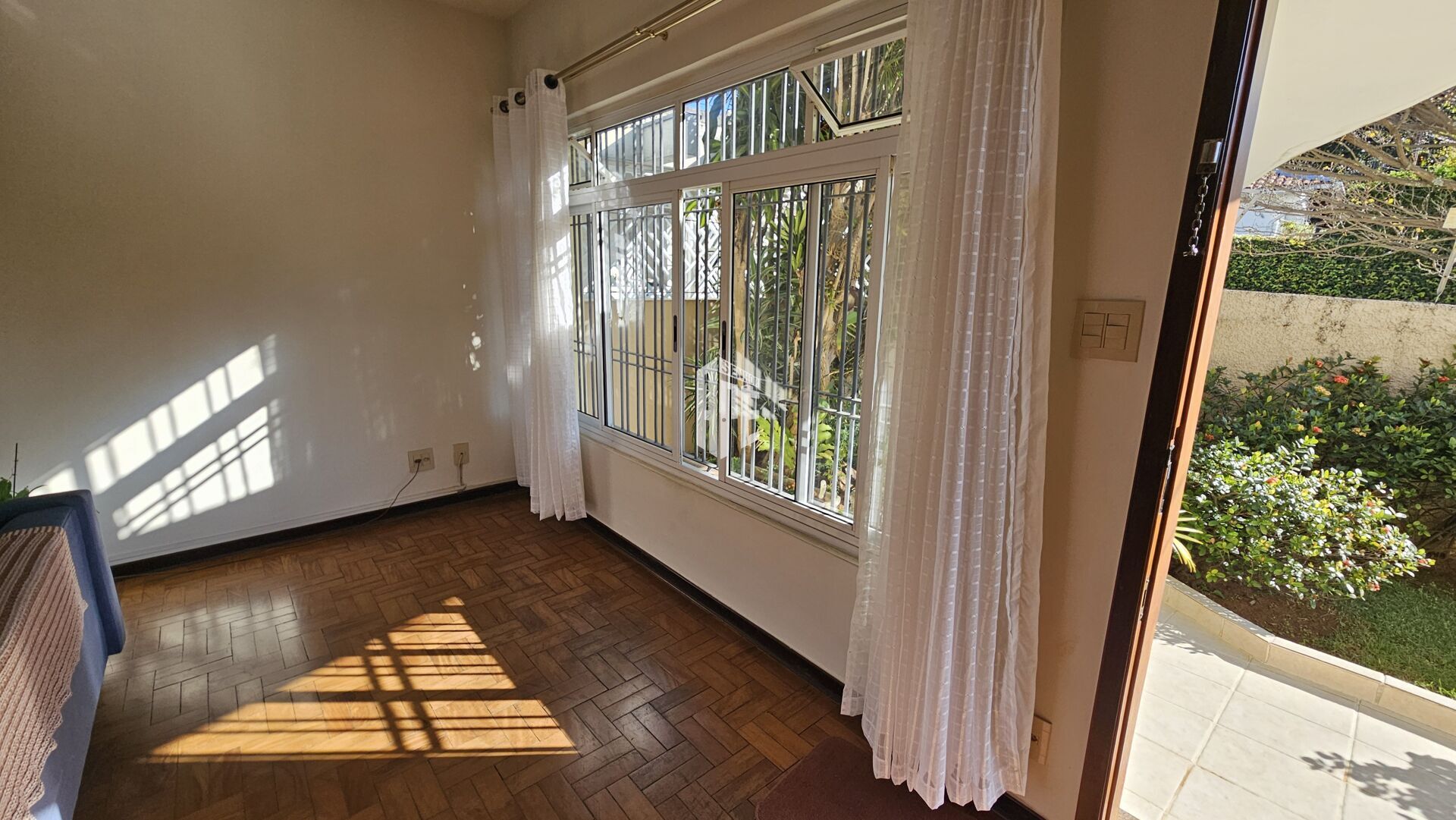 Casa à venda com 4 quartos, 193m² - Foto 6