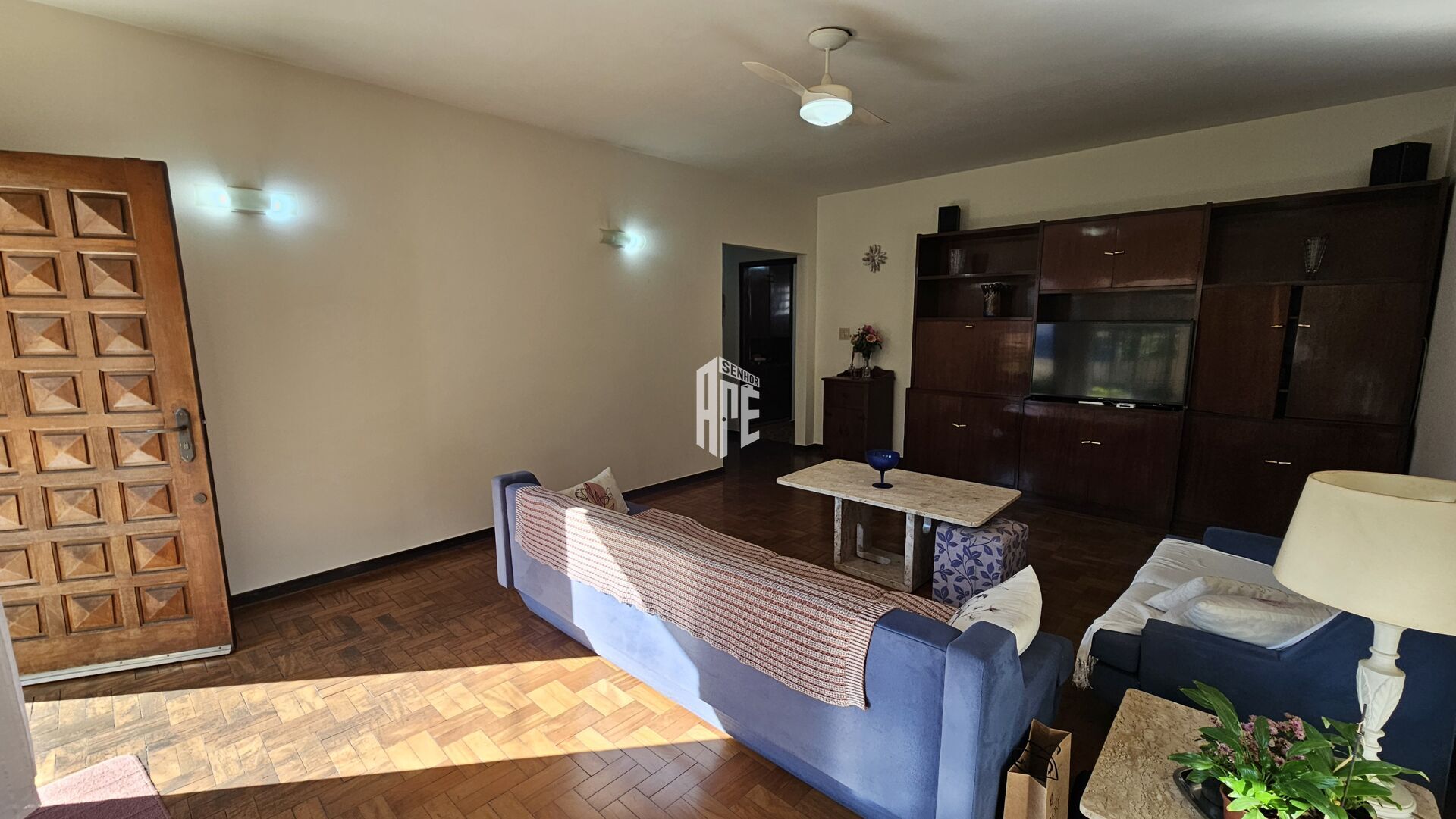 Casa à venda com 4 quartos, 193m² - Foto 3