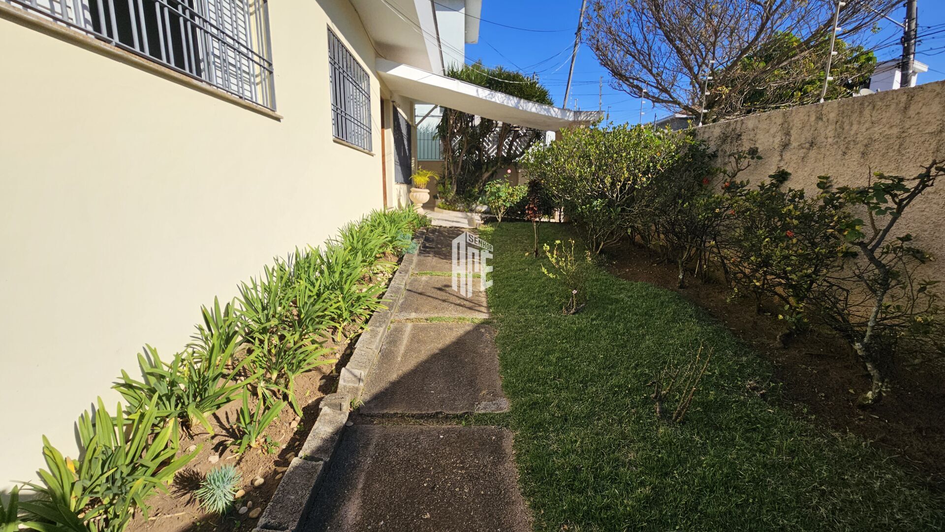 Casa à venda com 4 quartos, 193m² - Foto 5