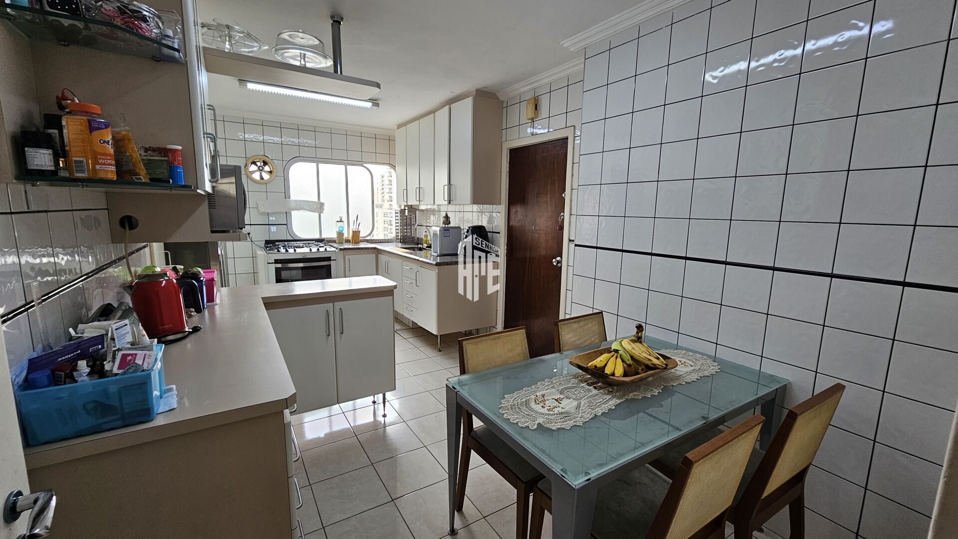 Apartamento à venda com 3 quartos, 140m² - Foto 28