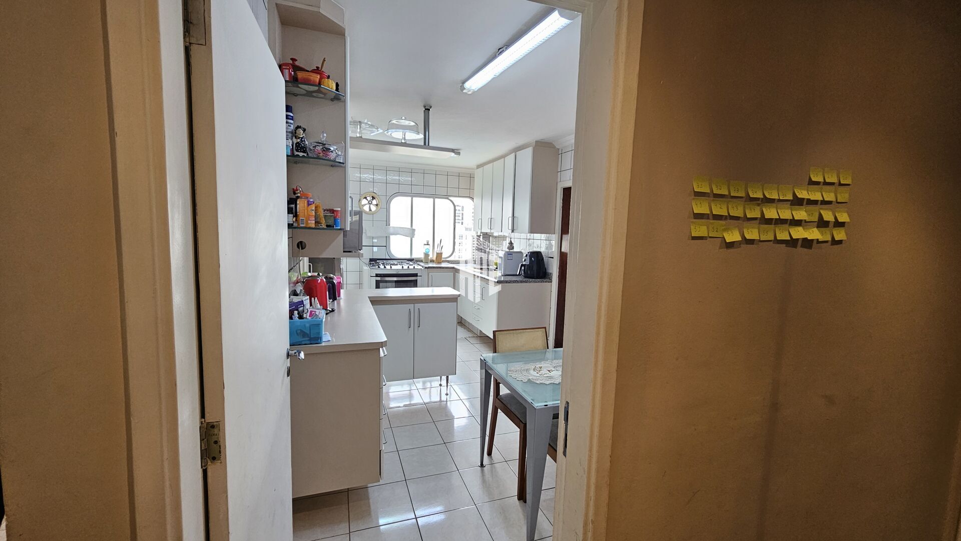 Apartamento à venda com 3 quartos, 140m² - Foto 27