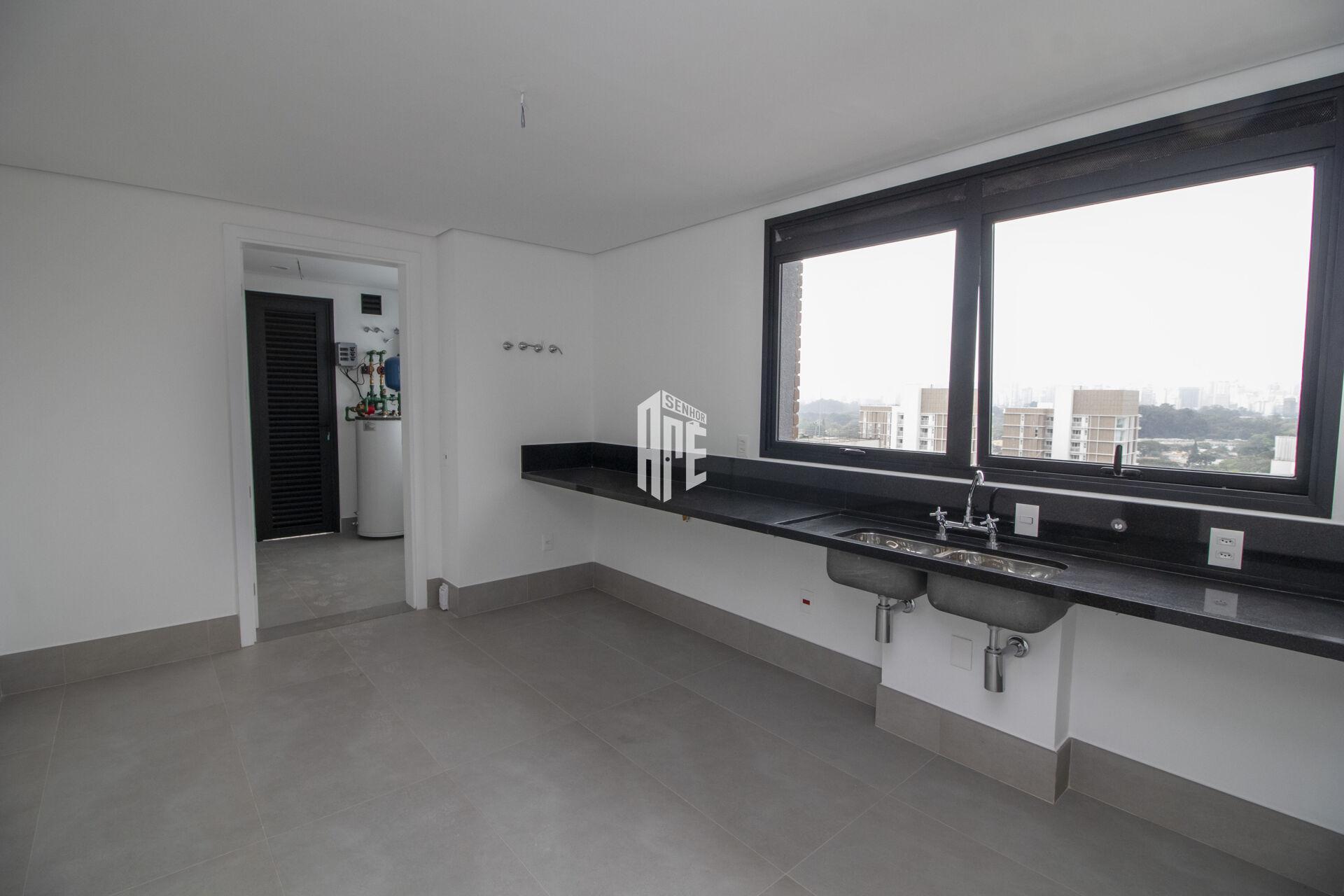 Apartamento à venda com 4 quartos, 375m² - Foto 26