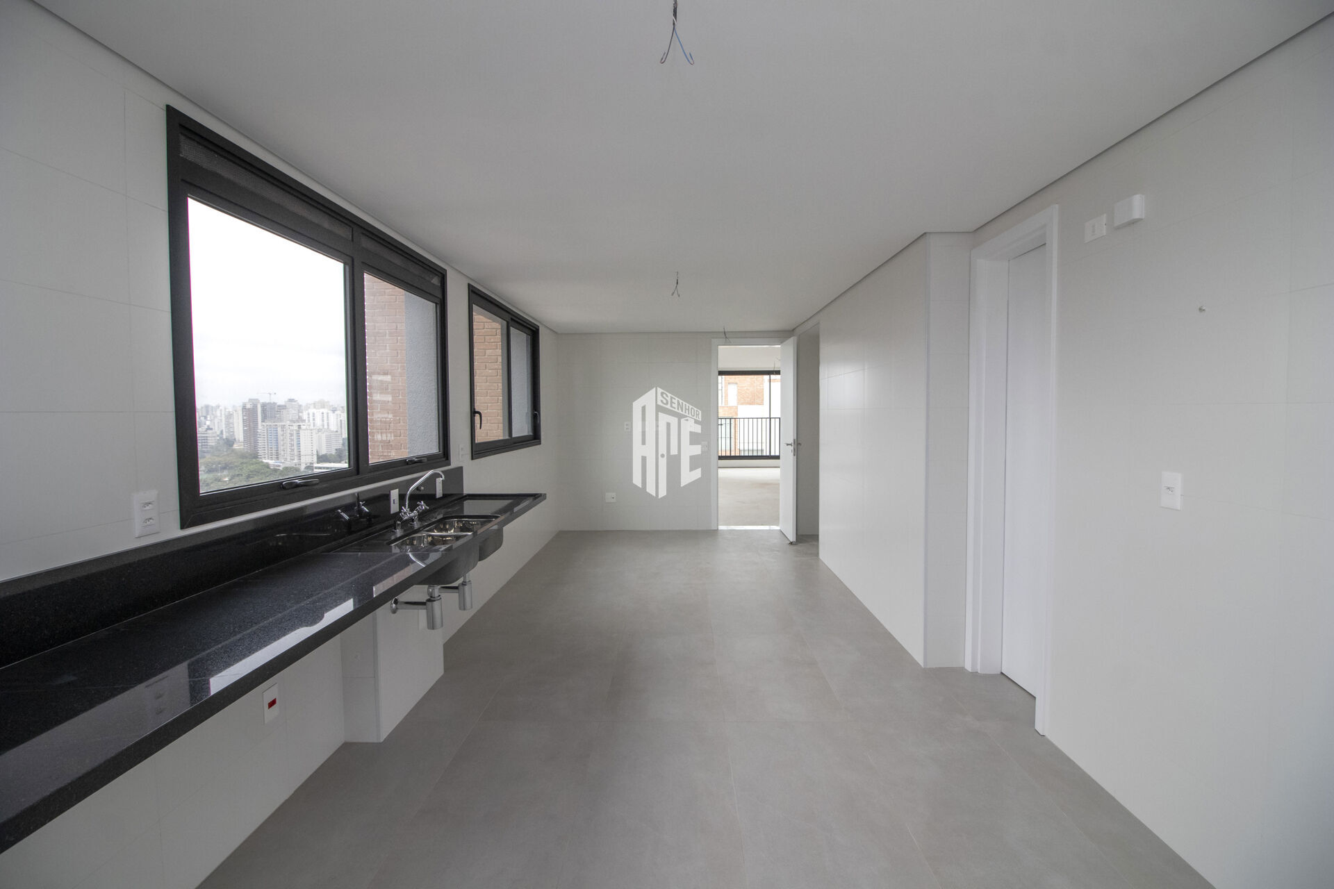 Apartamento à venda com 4 quartos, 375m² - Foto 24