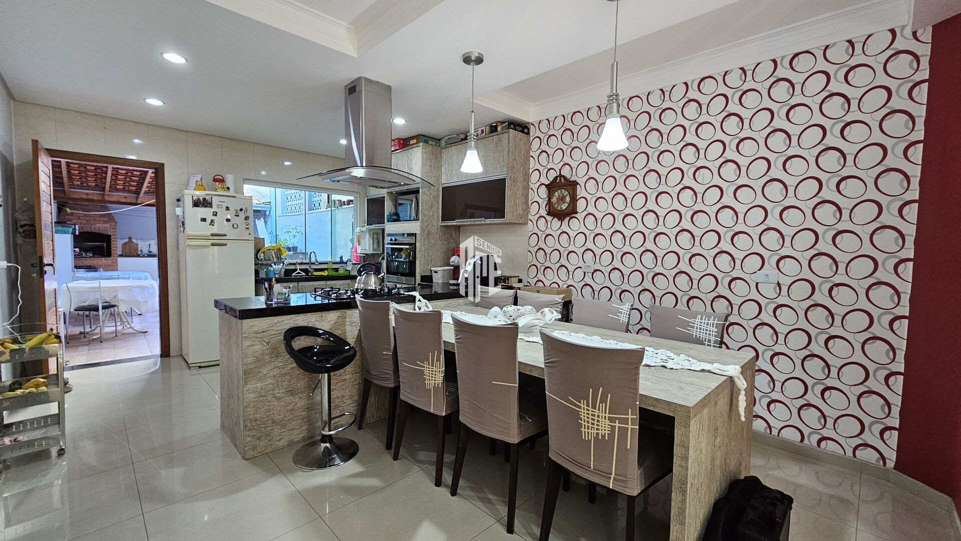 Casa, 3 quartos, 250 m² - Foto 3