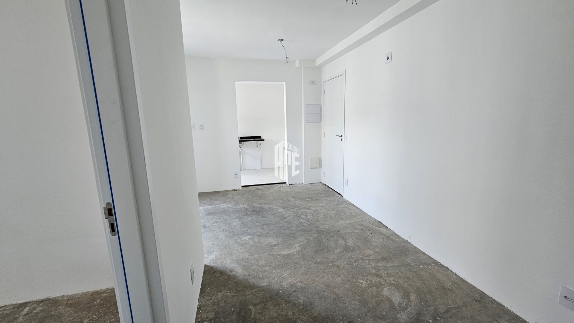 Apartamento à venda com 2 quartos, 50m² - Foto 9