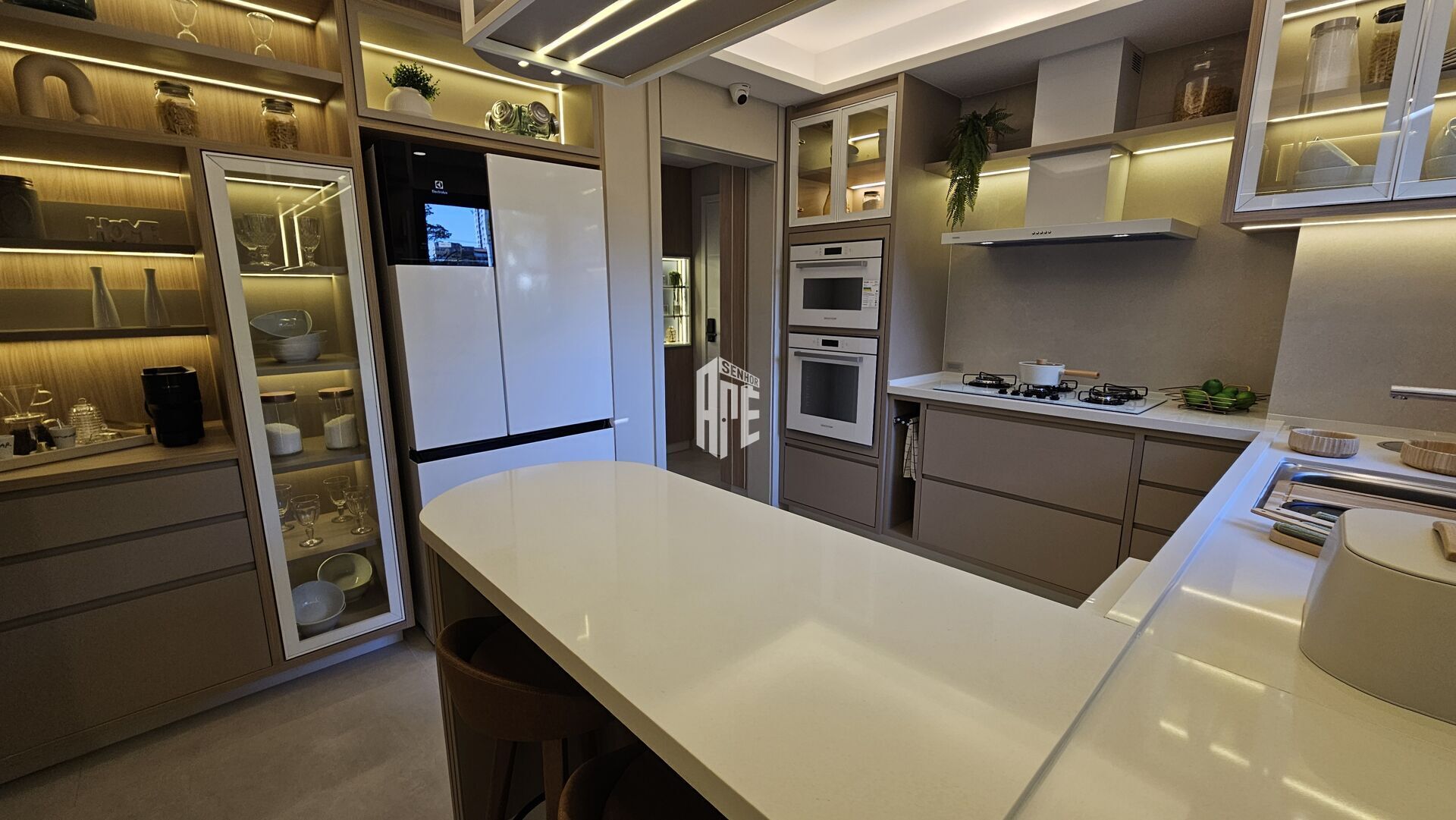 Apartamento, 4 quartos, 203 m² - Foto 22