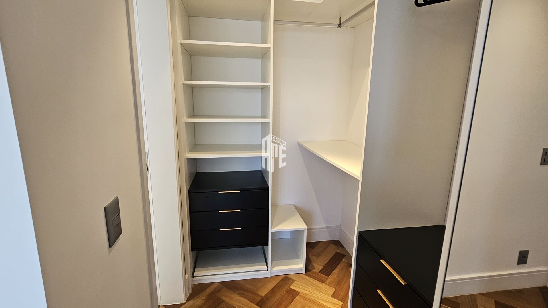 Apartamento à venda com 3 quartos, 138m² - Foto 34