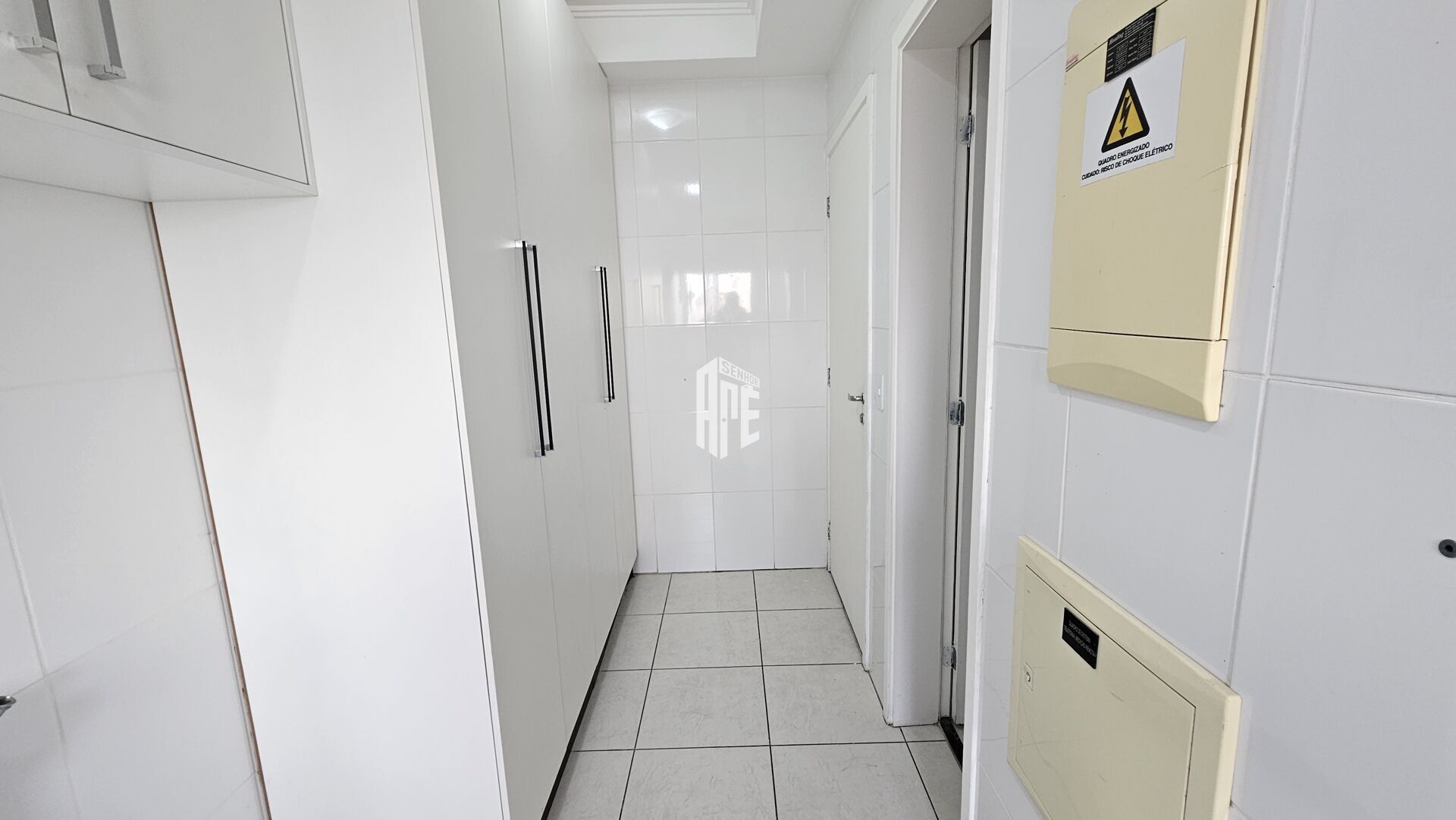 Apartamento à venda com 3 quartos, 172m² - Foto 27