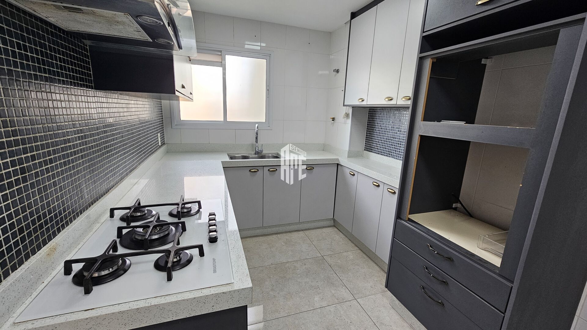Apartamento à venda com 3 quartos, 172m² - Foto 21
