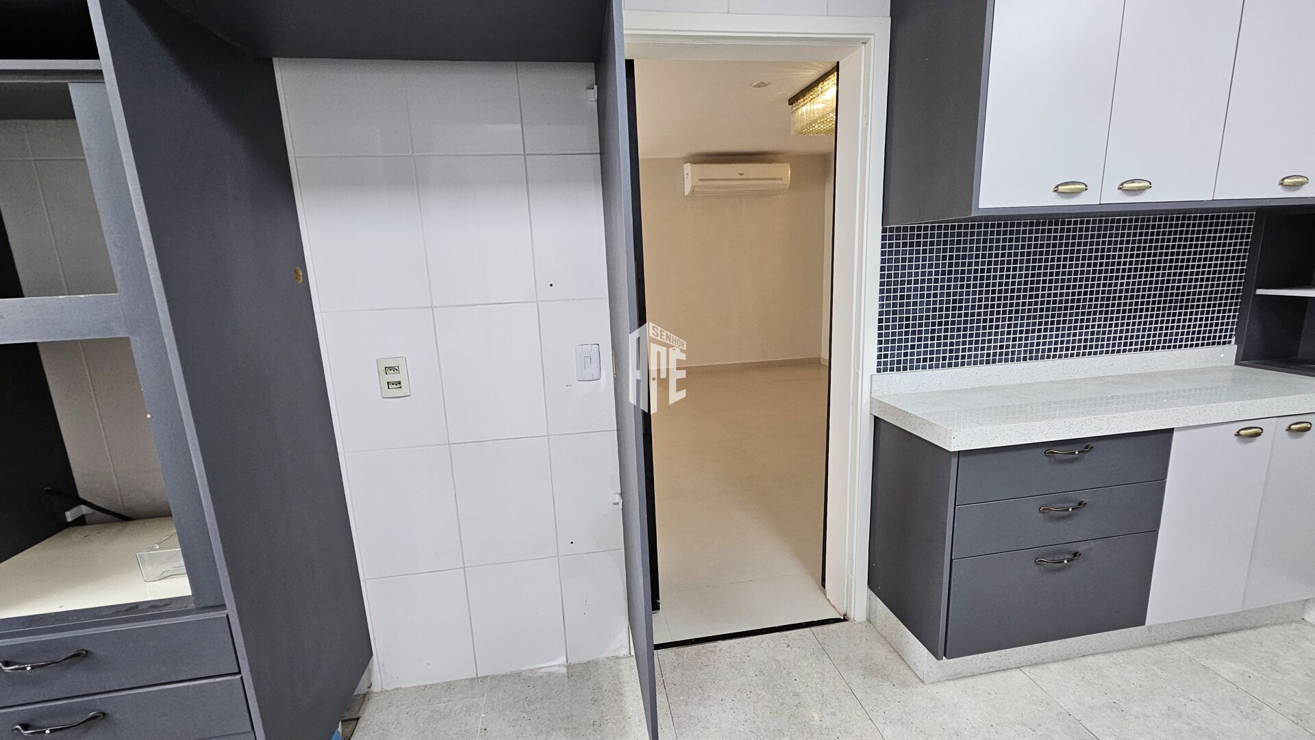 Apartamento à venda com 3 quartos, 172m² - Foto 22