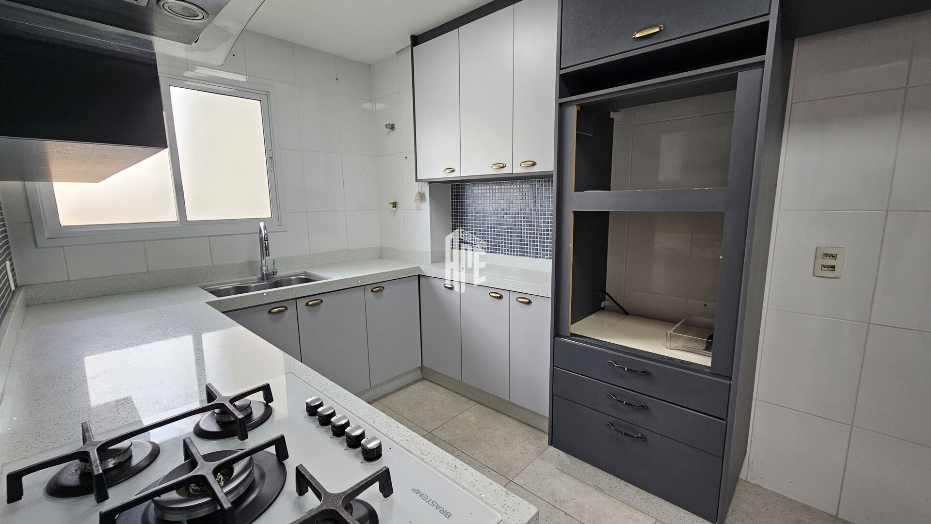 Apartamento à venda com 3 quartos, 172m² - Foto 24