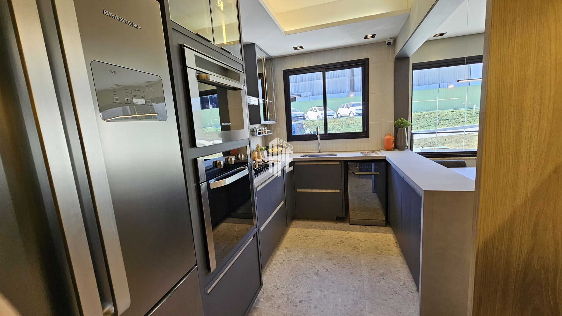 Apartamento à venda com 3 quartos, 117m² - Foto 35
