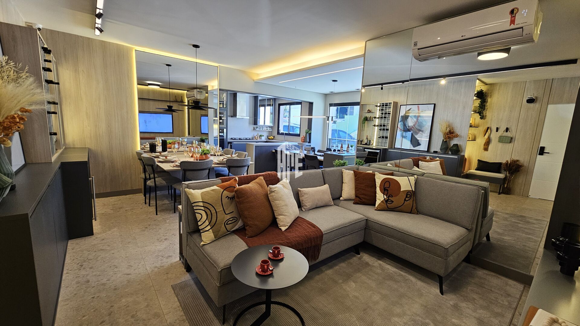 Apartamento à venda com 3 quartos, 117m² - Foto 10